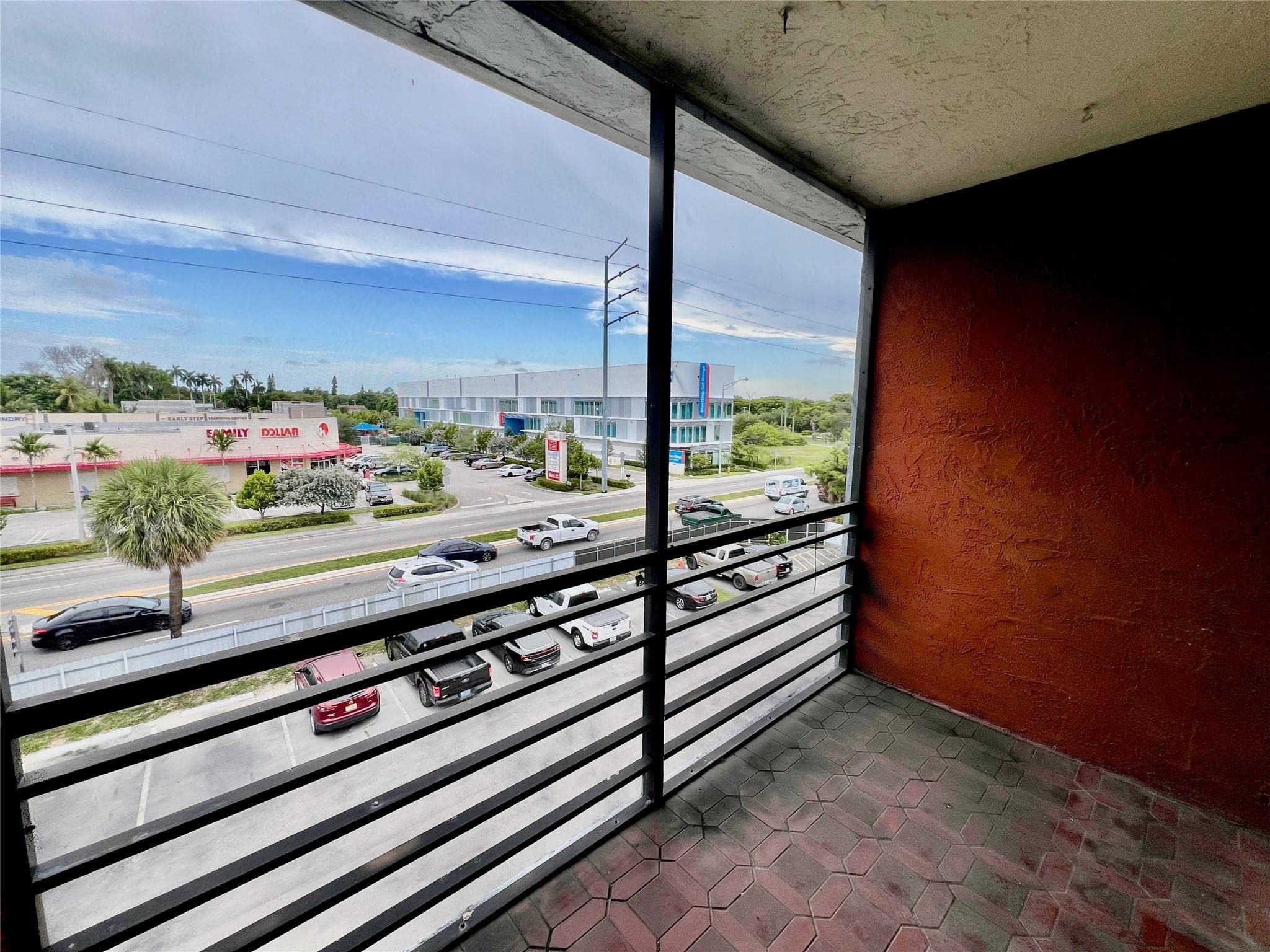 13500 NE 3rd Court 412, North Miami, FL 33161 — photo 16 of 18