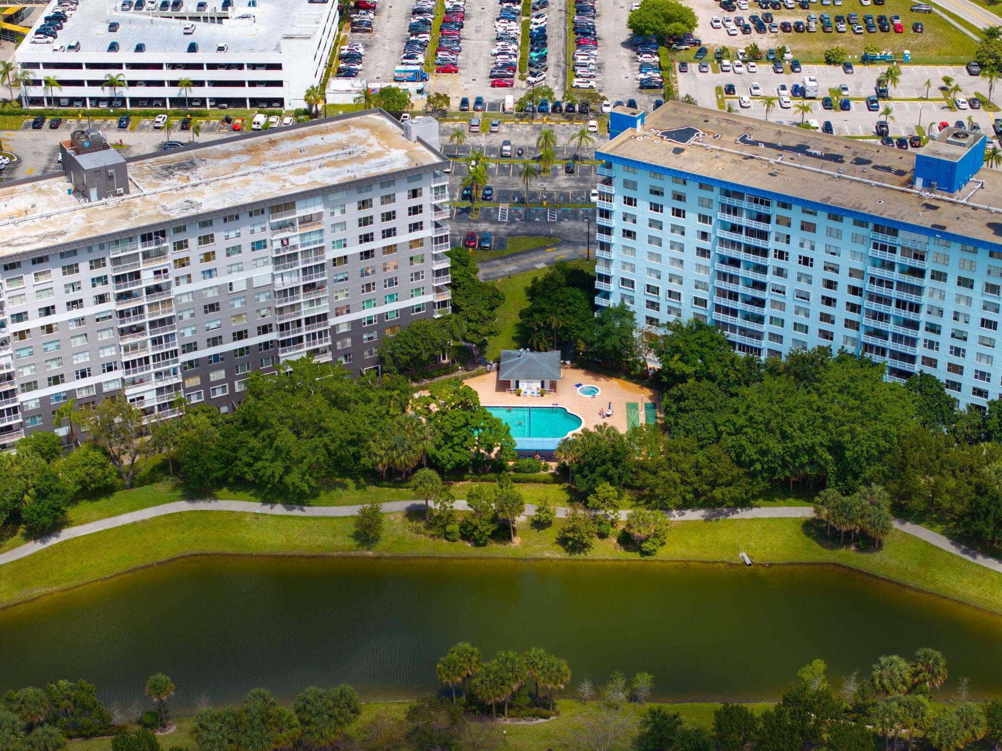 4001 Hillcrest Drive 406, Hollywood, FL 33021 — photo 37 of 40