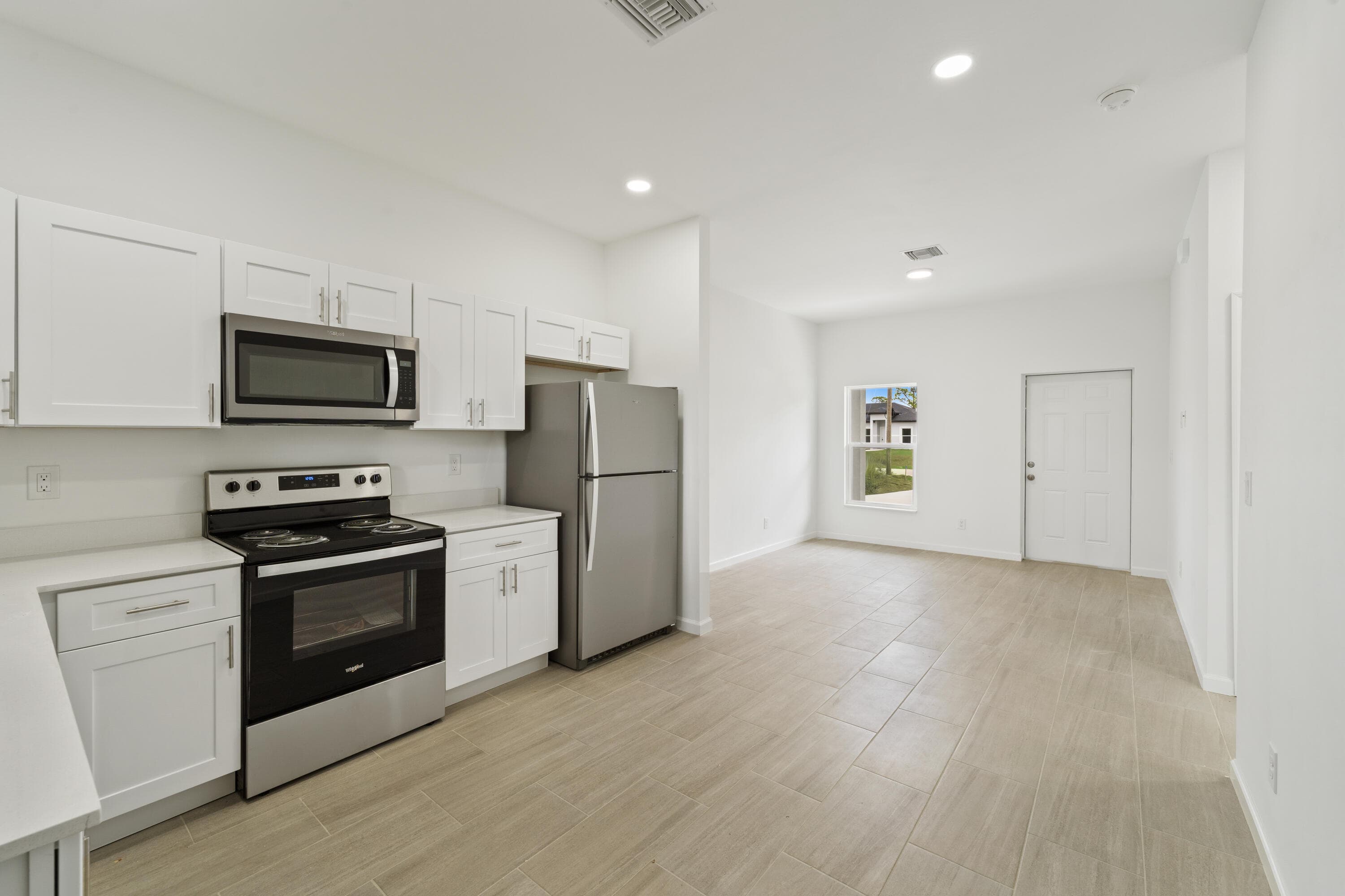 1092 Breckinridge Avenue, Lake Placid, FL 33852 — photo 5 of 29