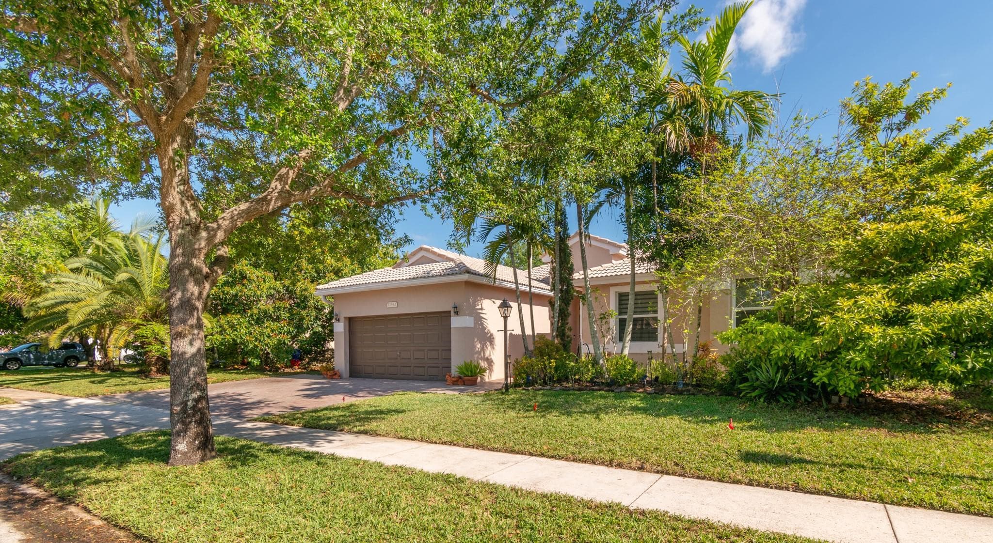 12843 NW 18th Court, Pembroke Pines, FL 33028 — photo 2 of 35
