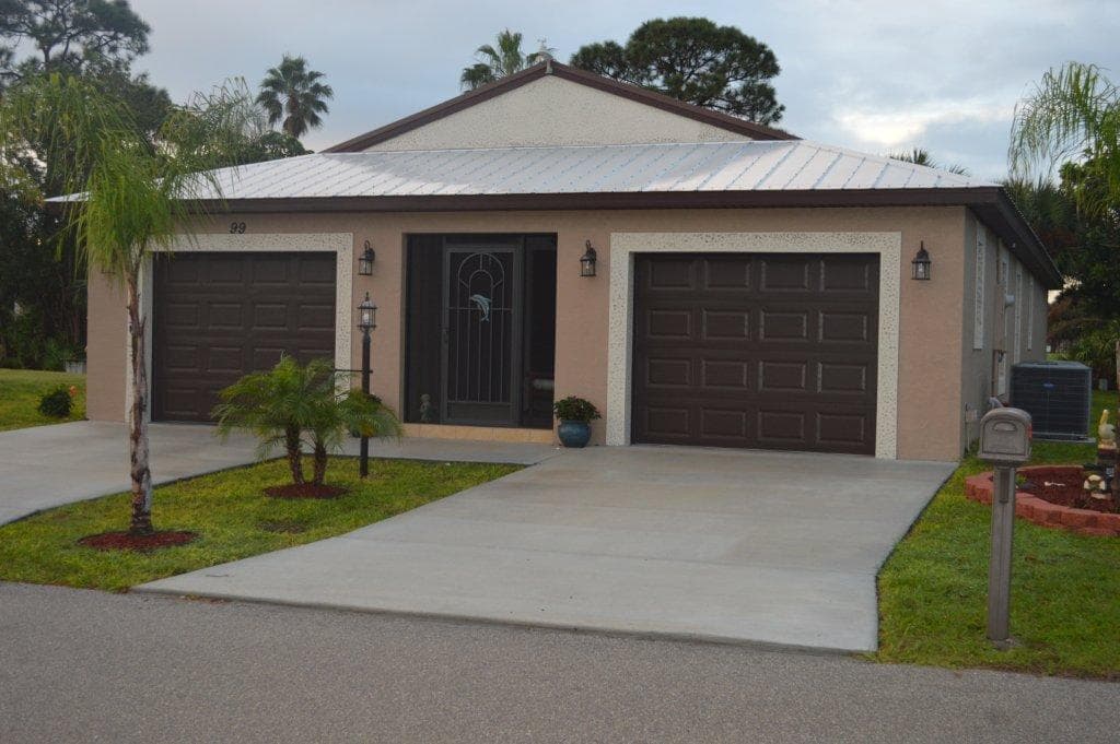6728 Spanish Lakes Boulevard, Fort Pierce, FL 34951 — photo 1 of 3
