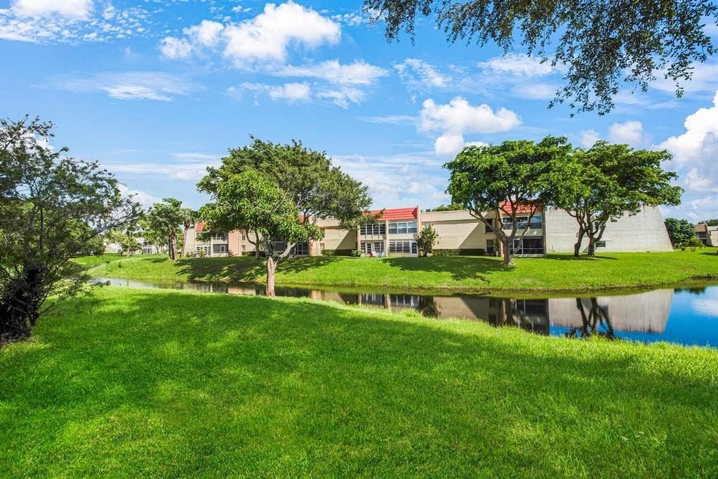 2733 Zorno Way, Delray Beach, FL 33445 — photo 2 of 16