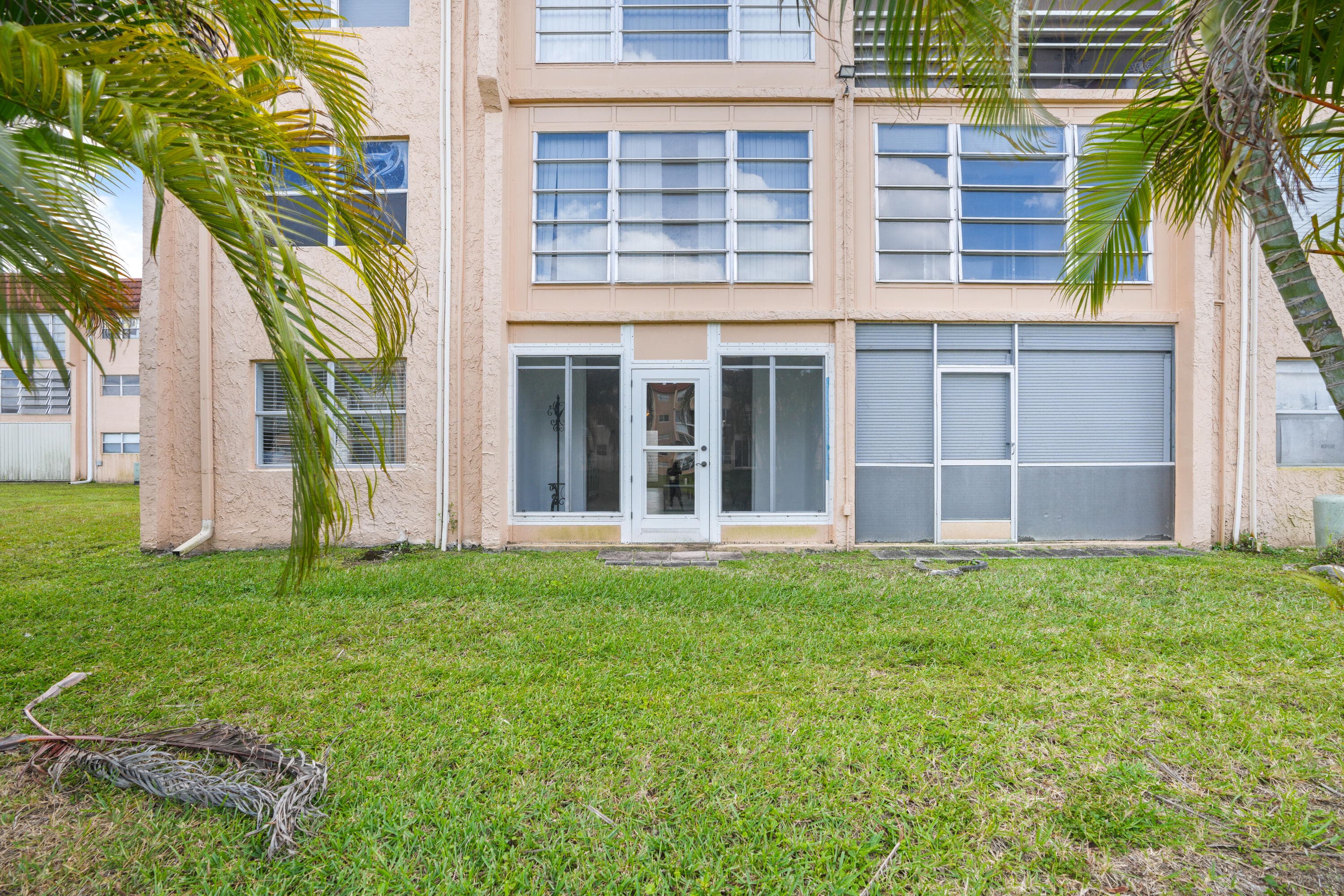 2781 N Pine Island Road 112, Sunrise, FL 33322 — photo 18 of 25