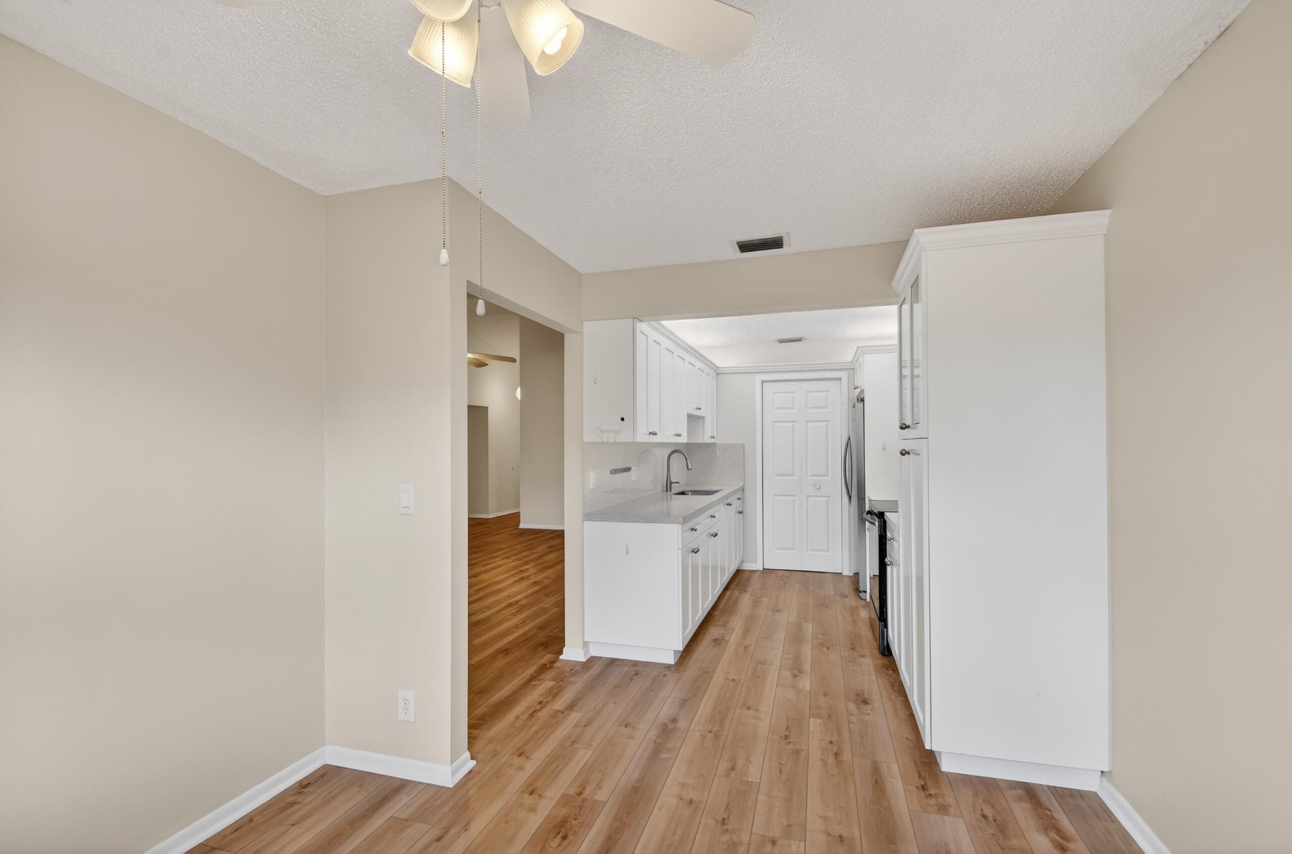6105 Fairfield Circle, Greenacres, FL 33463 — photo 16 of 55