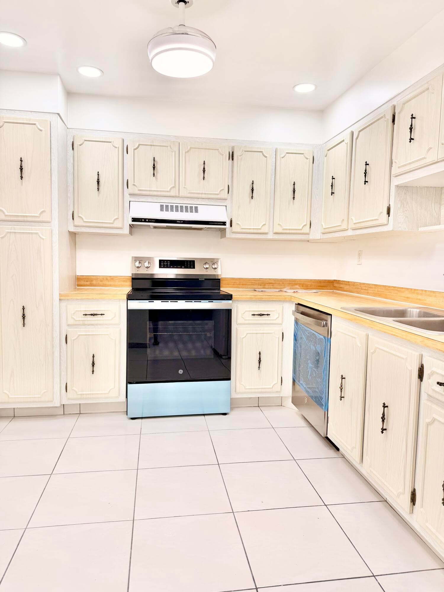 531 N Ocean Boulevard 805, Pompano Beach, FL 33062 — photo 6 of 28