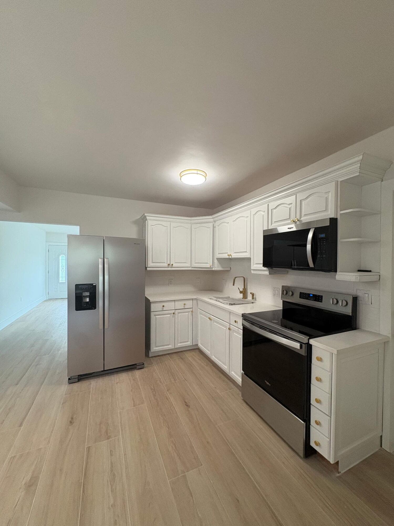 525 NE 126th Street, North Miami, FL 33161 — photo 3 of 10