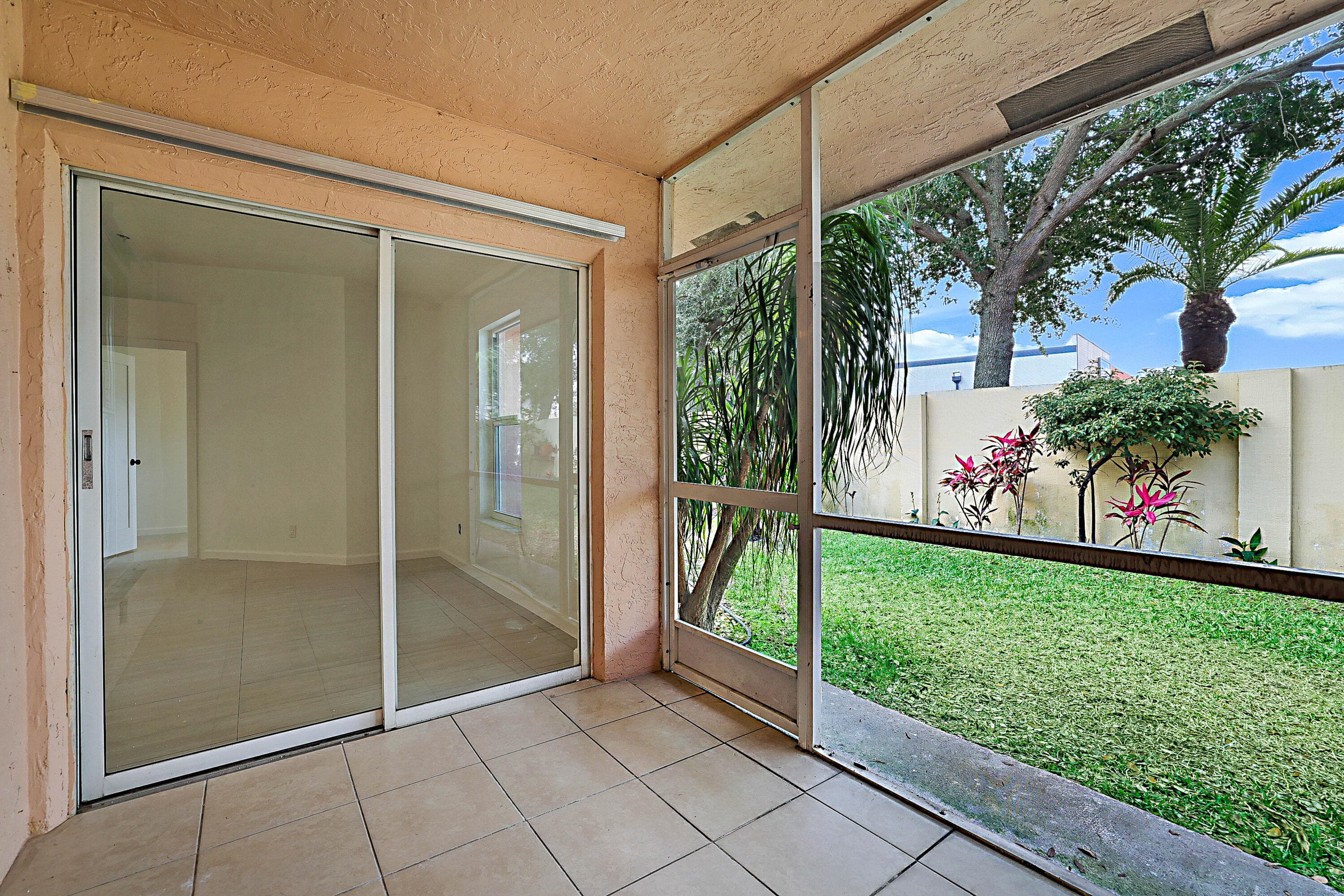 320 NE 42nd Street, Boca Raton, FL 33431 — photo 29 of 38