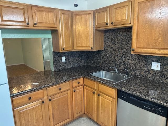 7300 NW 5th Court 101, Margate, FL 33063 — photo 2 of 22