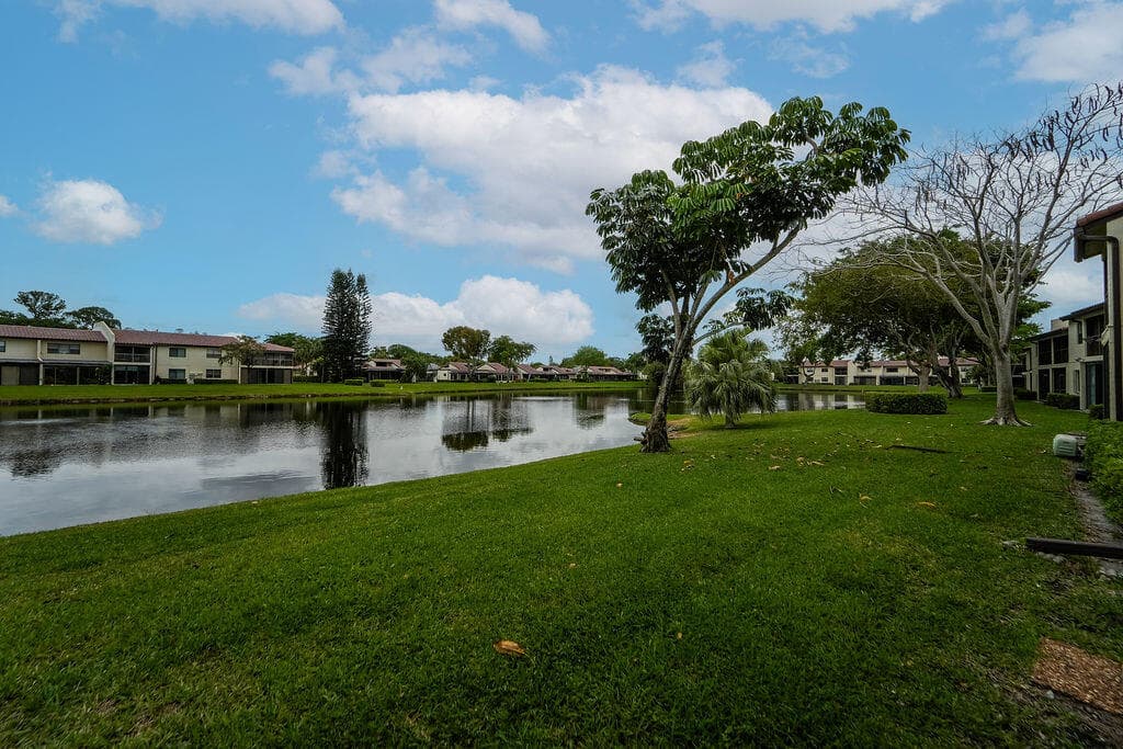 21839 Arriba Real 10g, Boca Raton, FL 33433 — photo 28 of 33