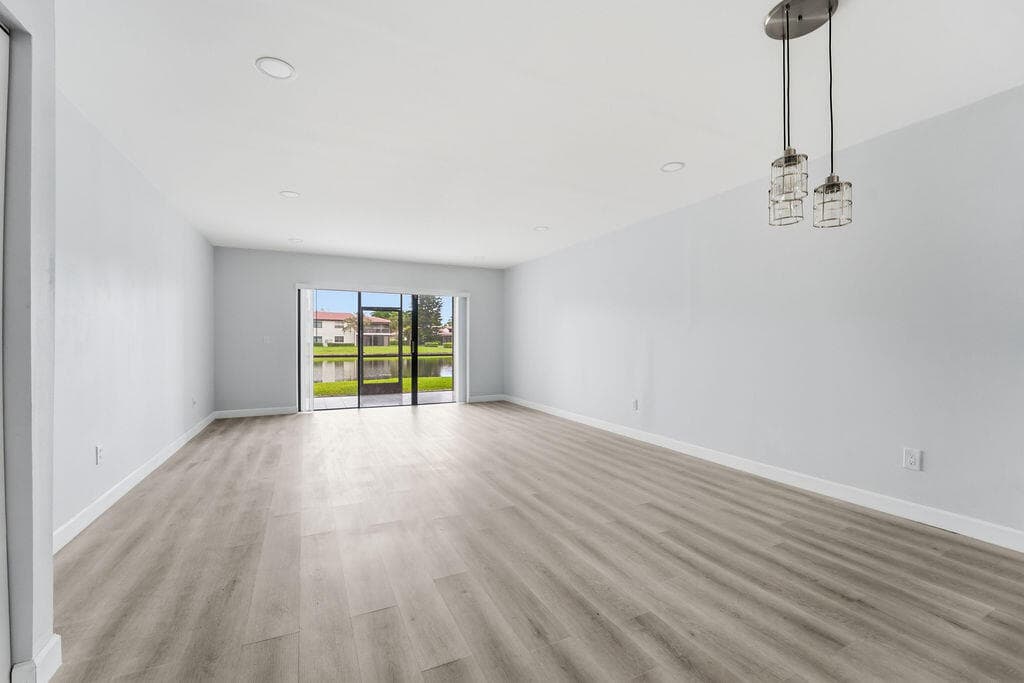21839 Arriba Real 10g, Boca Raton, FL 33433 — photo 10 of 33