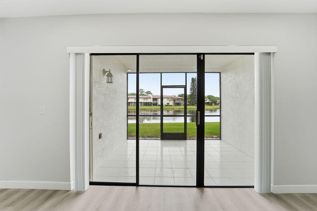21839 Arriba Real 10g, Boca Raton, FL 33433 — photo 22 of 33