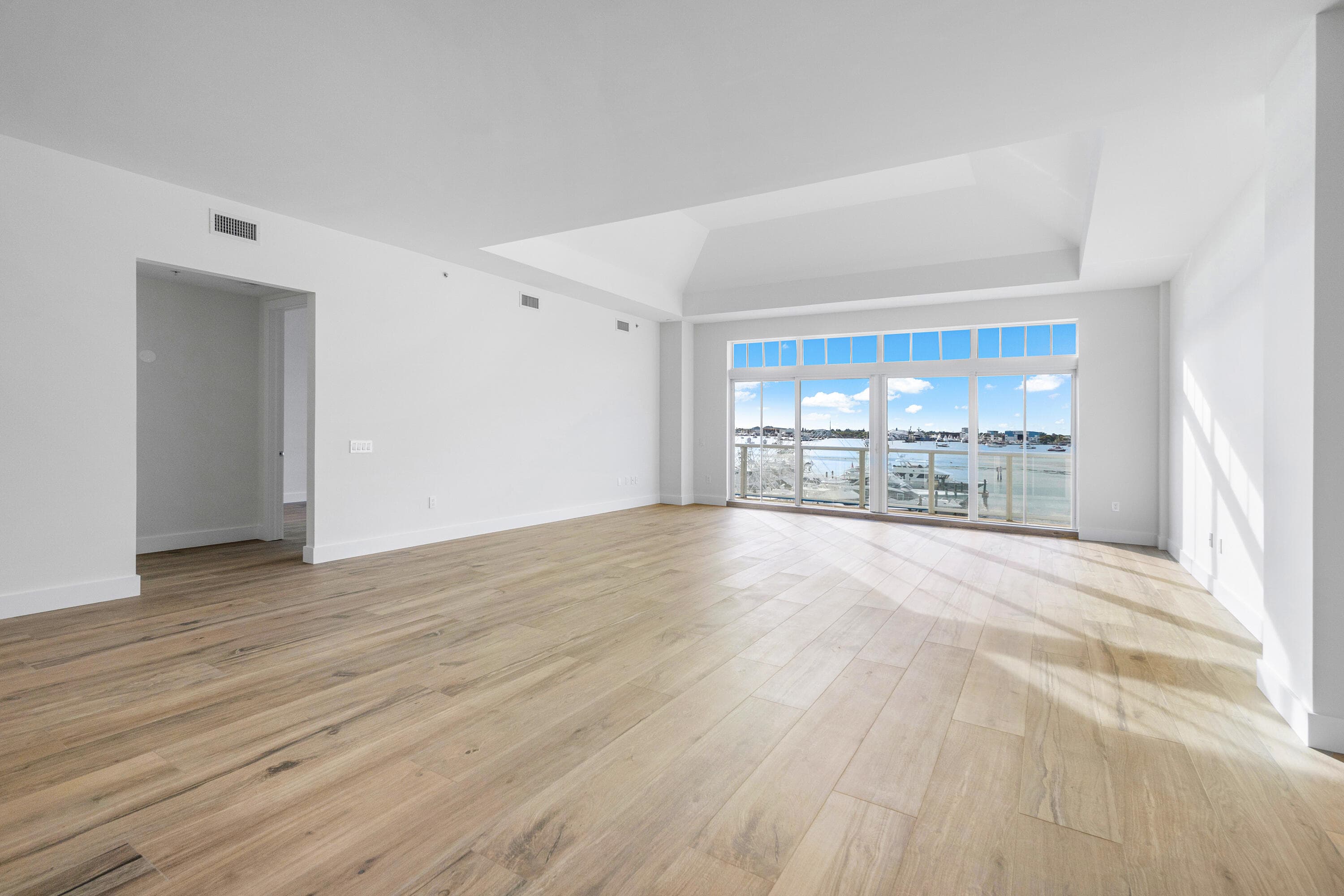 180 Lake Drive 2103, Palm Beach Shores, FL 33404 — photo 18 of 40