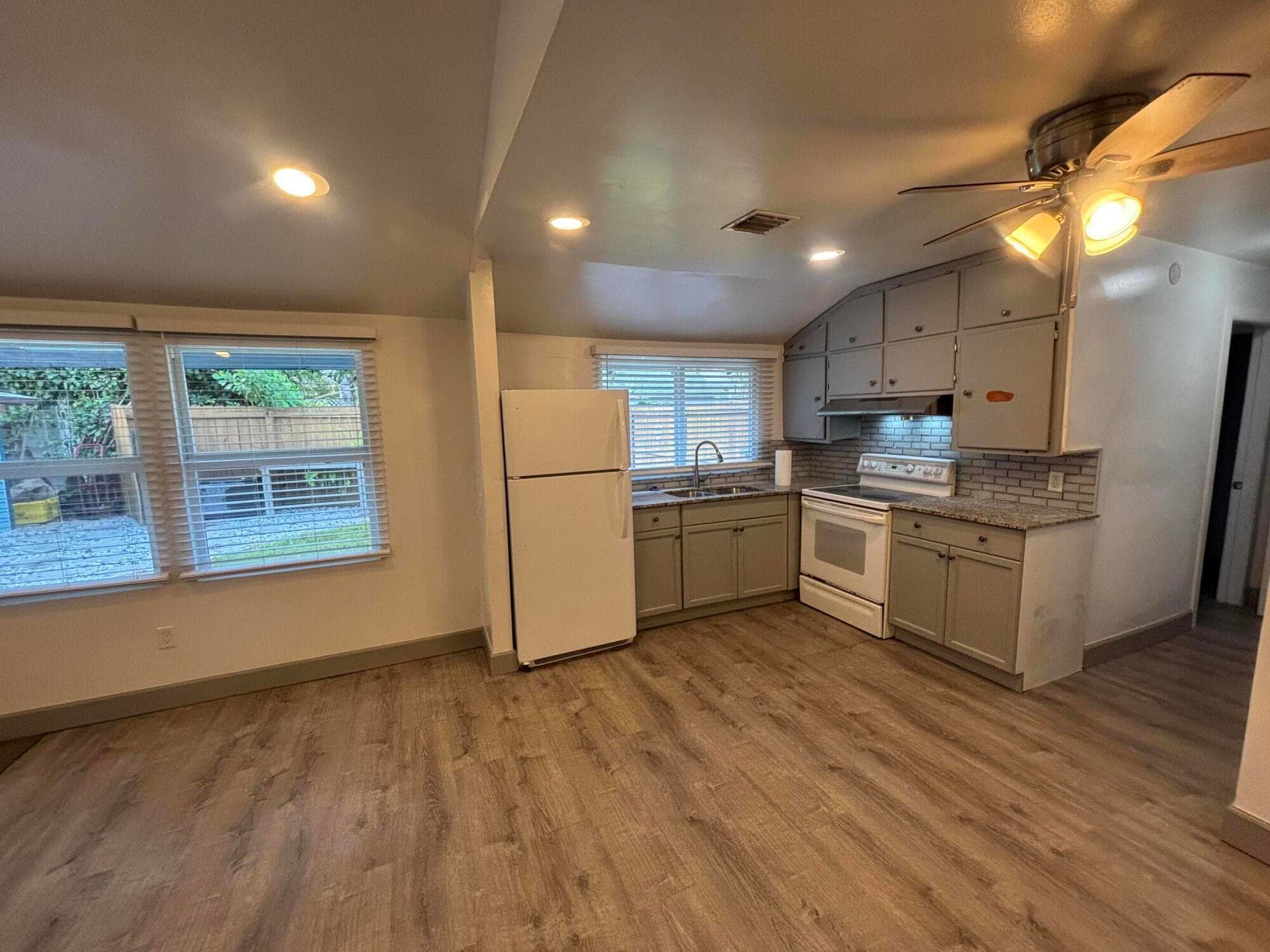 311 S K Street 2, Lake Worth Beach, FL 33460 — photo 7 of 15