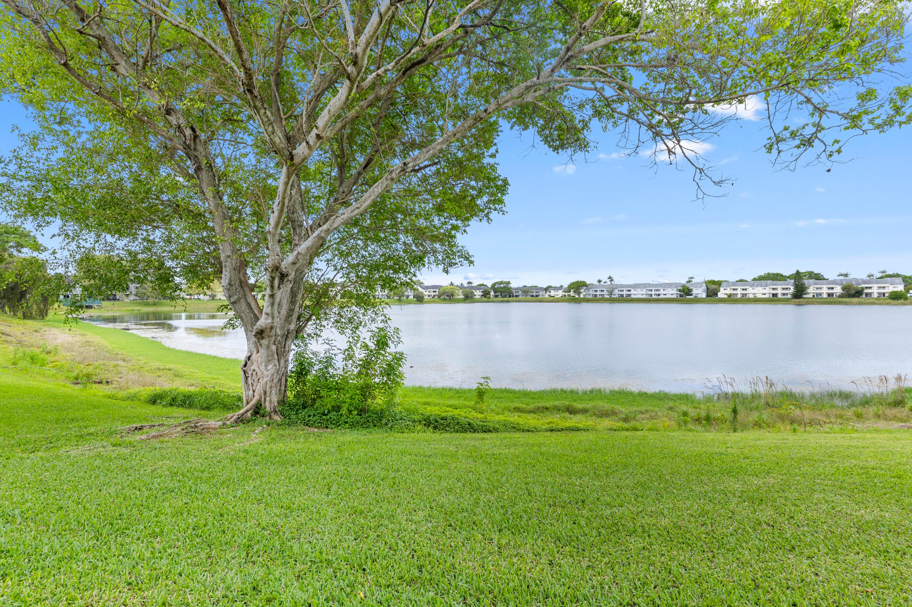 3469 NW 44th Street 104, Lauderdale Lakes, FL 33309 — photo 31 of 43