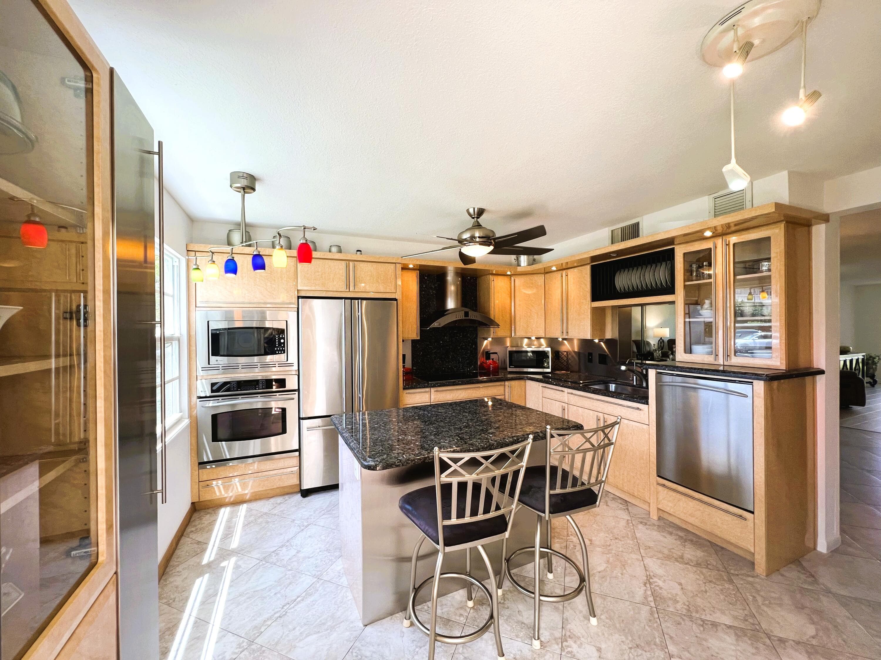 2902 Victoria Circle A1, Coconut Creek, FL 33066 — photo 4 of 38