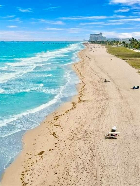1541 S Ocean Boulevard 416, Lauderdale-By-The-Sea, FL 33062 — photo 23 of 26