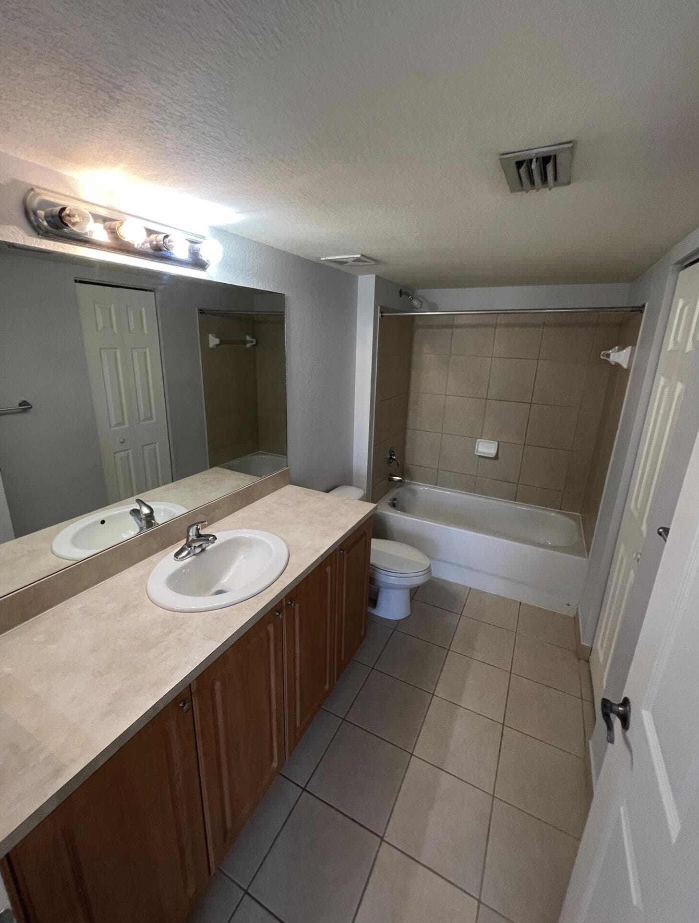 6769 Heritage Grande 2103, Boynton Beach, FL 33437 — photo 11 of 40