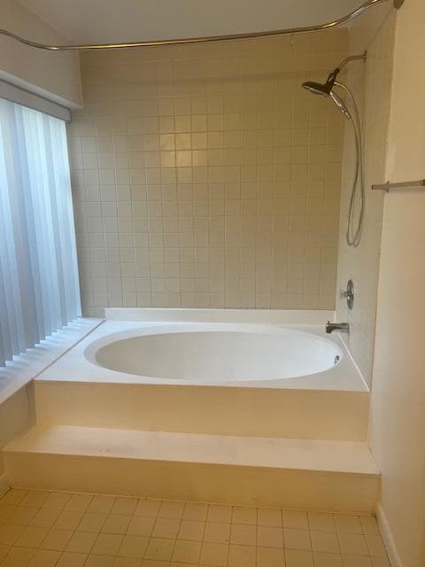 639 Executive Center Drive O105, West Palm Beach, FL 33401 — photo 9 of 12