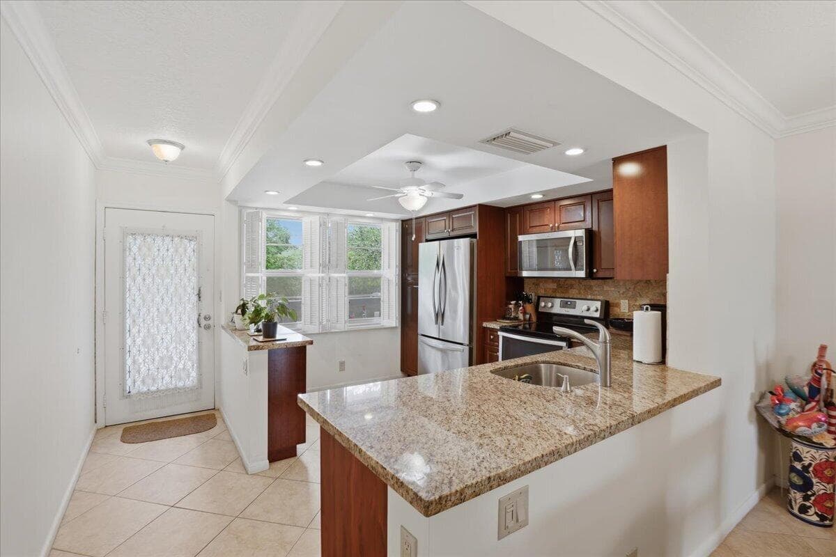 3004 Portofino Isle E2, Coconut Creek, FL 33066 — photo 3 of 20
