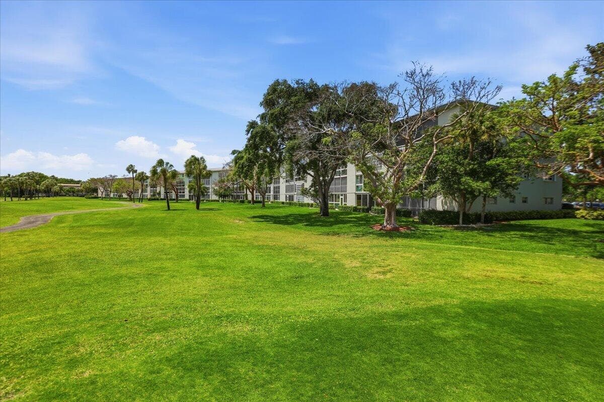 3004 Portofino Isle E2, Coconut Creek, FL 33066 — photo 18 of 20