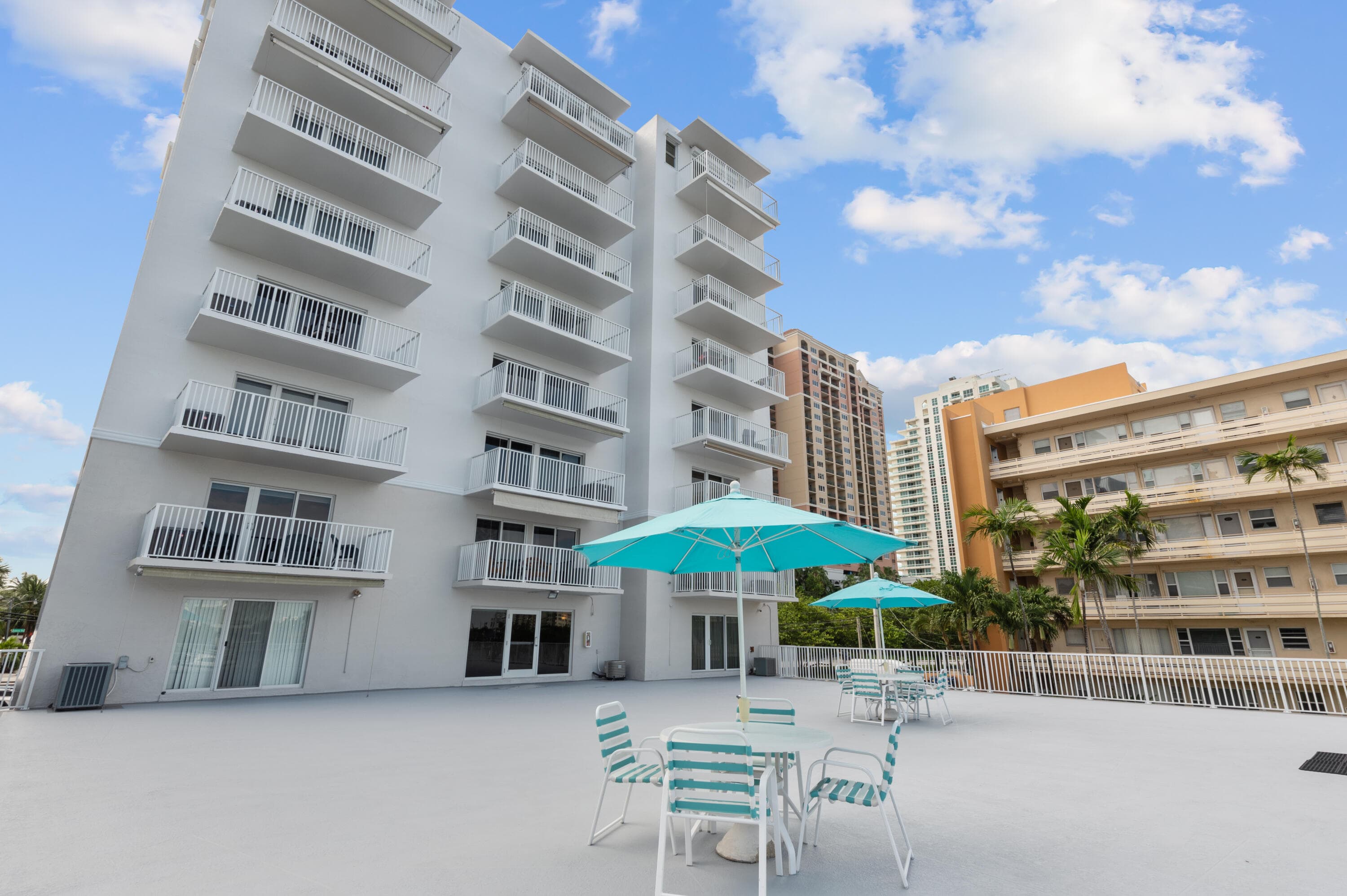 95 N Birch Road 304, Fort Lauderdale, FL 33304 — photo 29 of 35