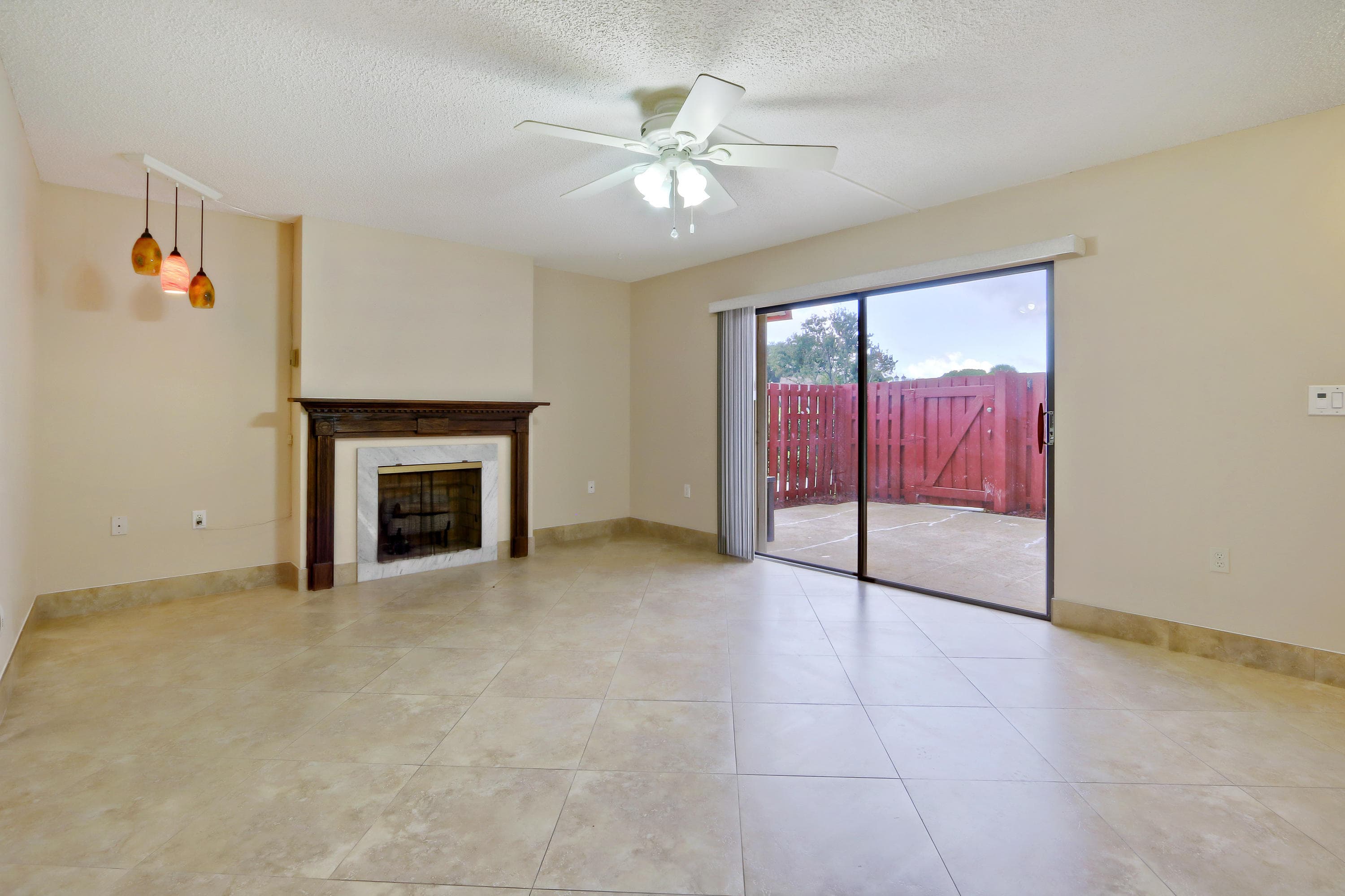 3343 Meridian Way N Unit D, Palm Beach Gardens, FL 33410 — photo 4 of 19