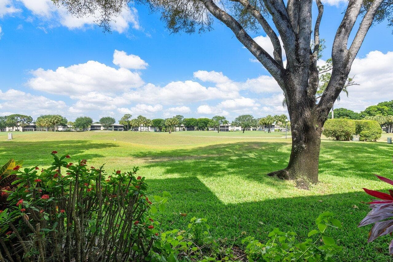 7 Southport Lane E, Boynton Beach, FL 33436 — photo 18 of 42