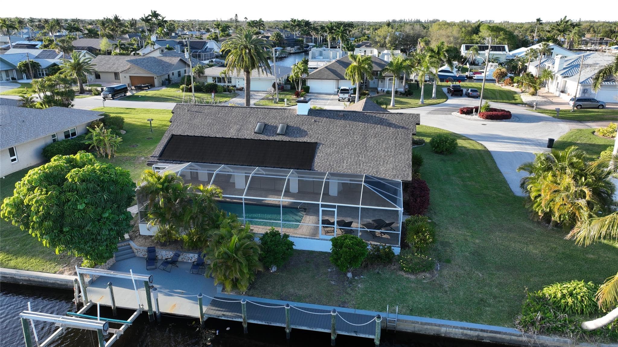 2328 SE 27th Street, Cape Coral, FL 33904 — photo 4 of 33