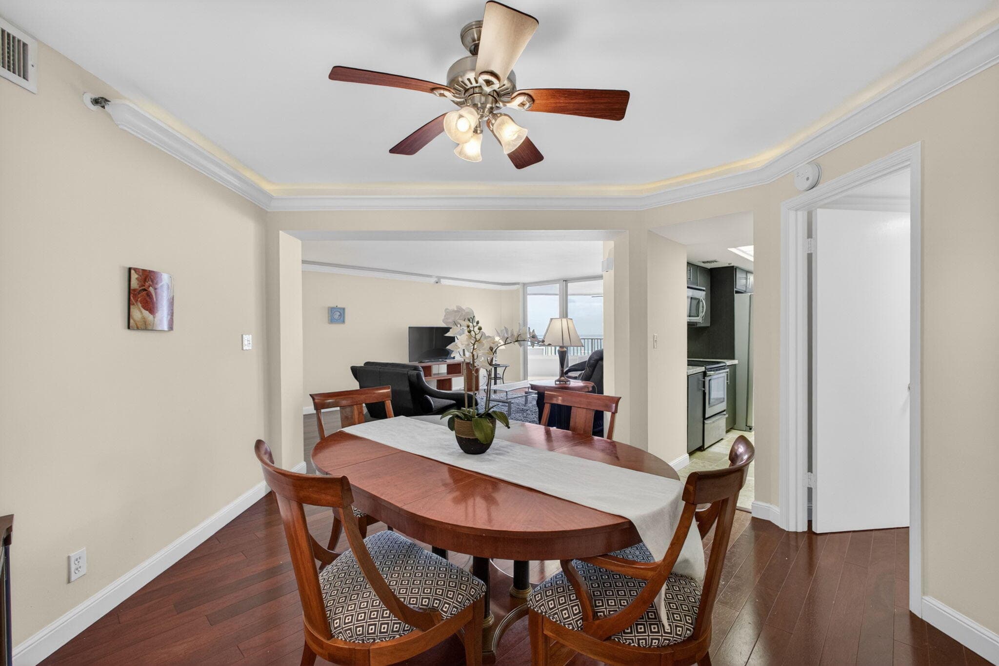 5200 N Ocean Drive 1004, Singer Island, FL 33404 — photo 10 of 39
