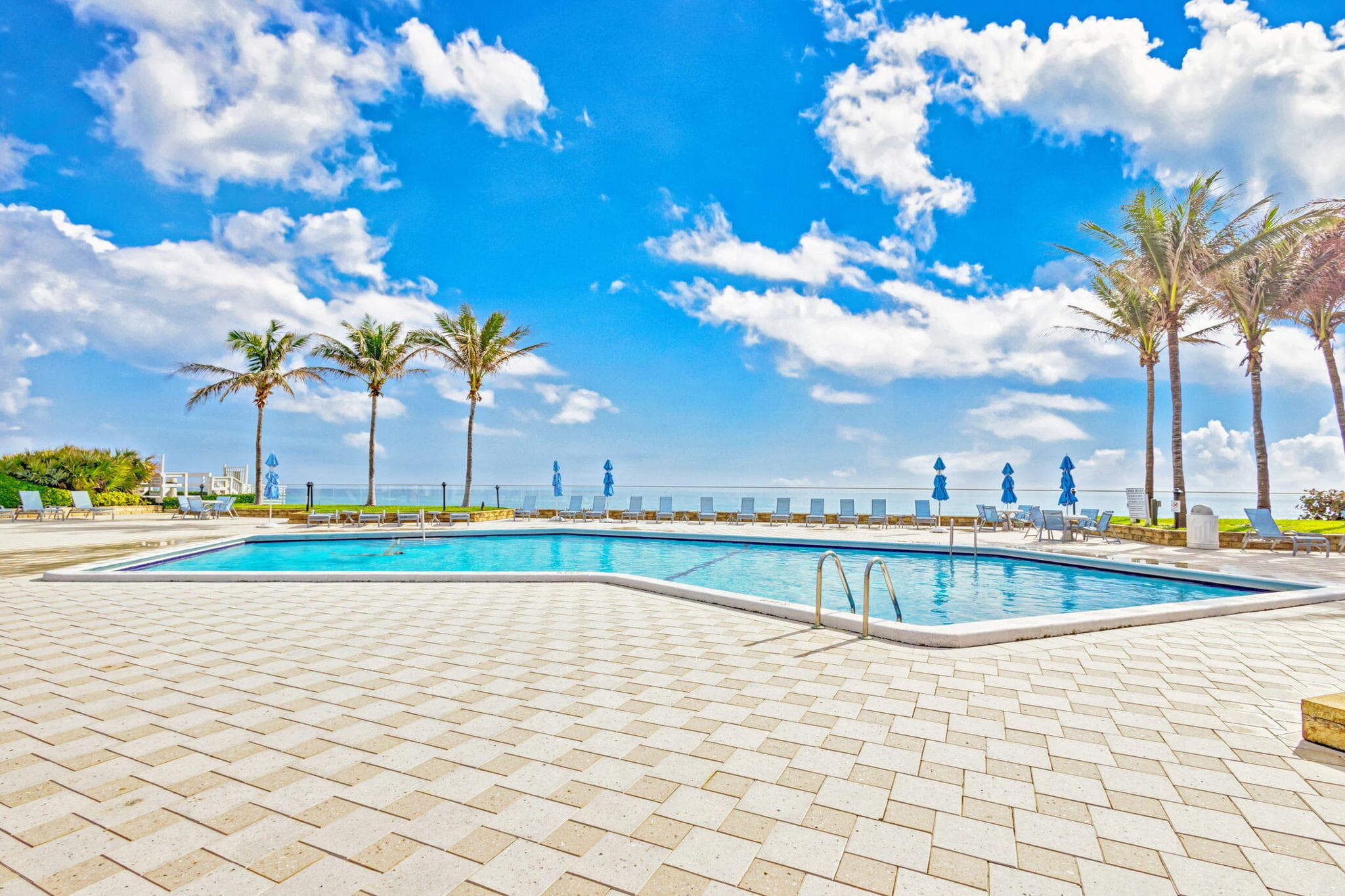 5200 N Ocean Drive 1004, Singer Island, FL 33404 — photo 28 of 39