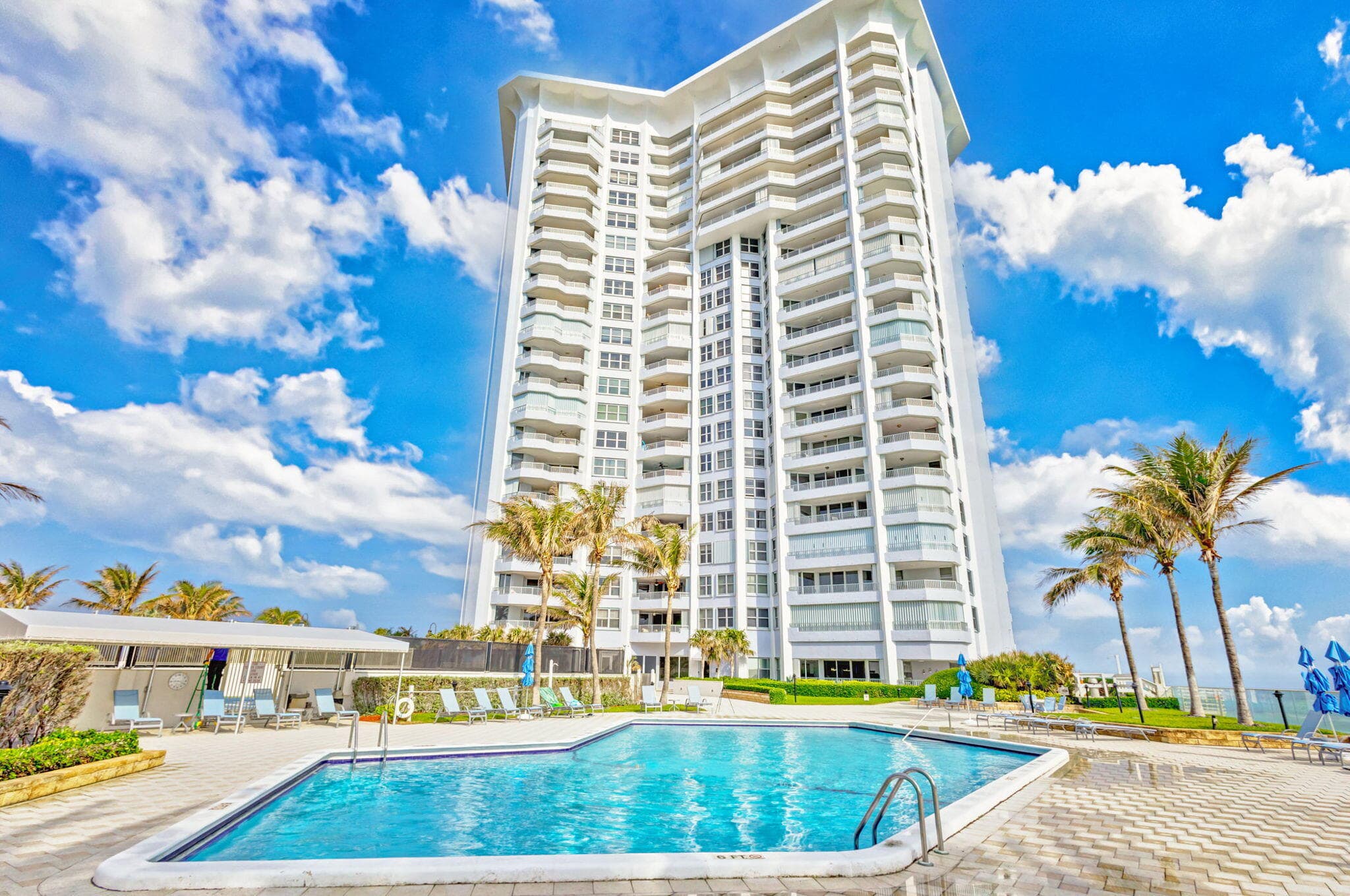 5200 N Ocean Drive 1004, Singer Island, FL 33404 — photo 29 of 39