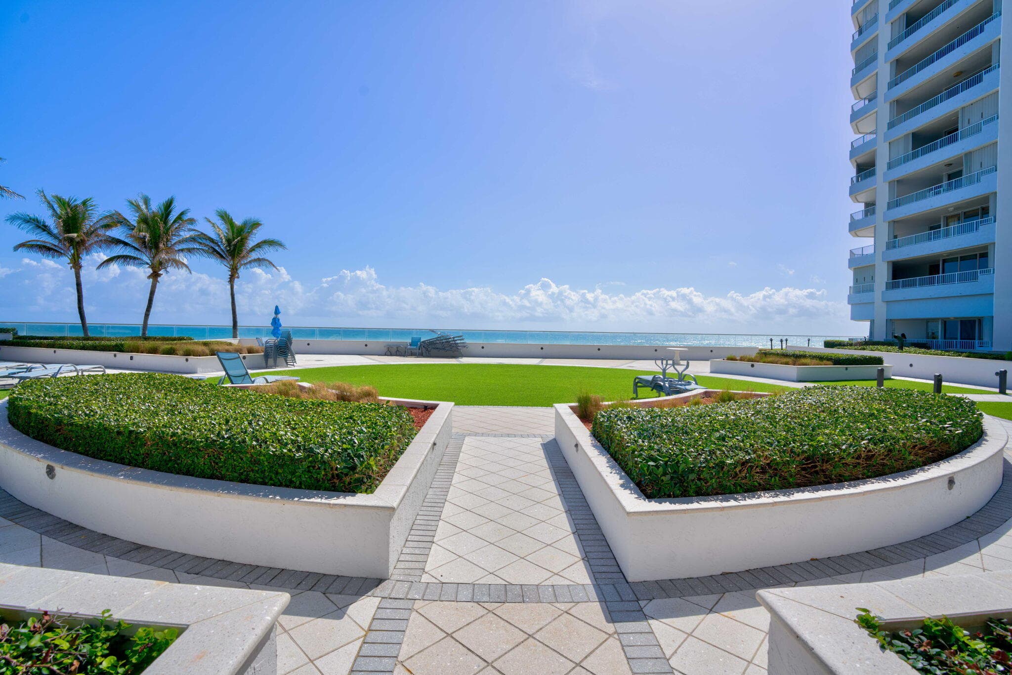 5200 N Ocean Drive 1004, Singer Island, FL 33404 — photo 36 of 39