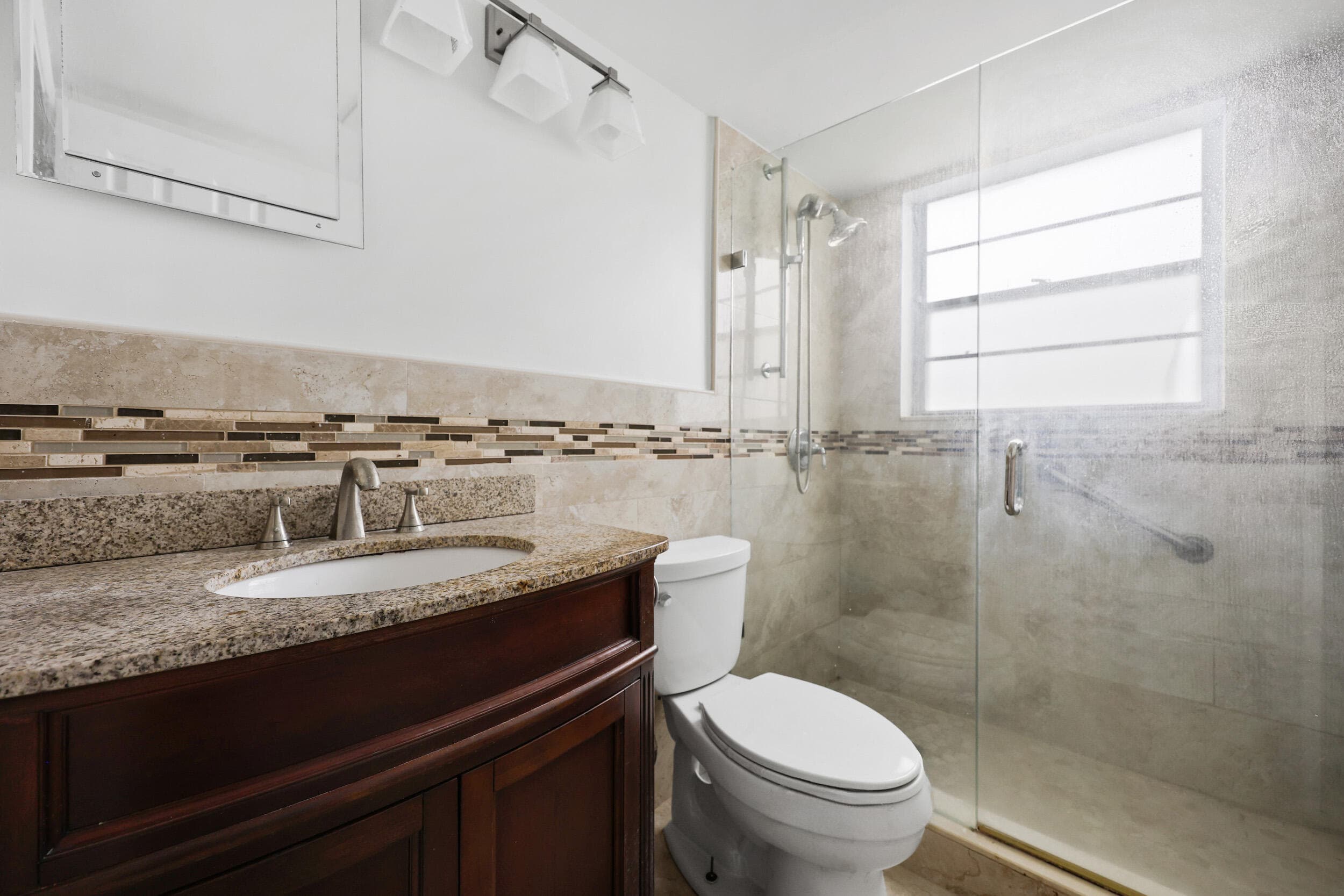 392 Markham R, Deerfield Beach, FL 33442 — photo 18 of 30