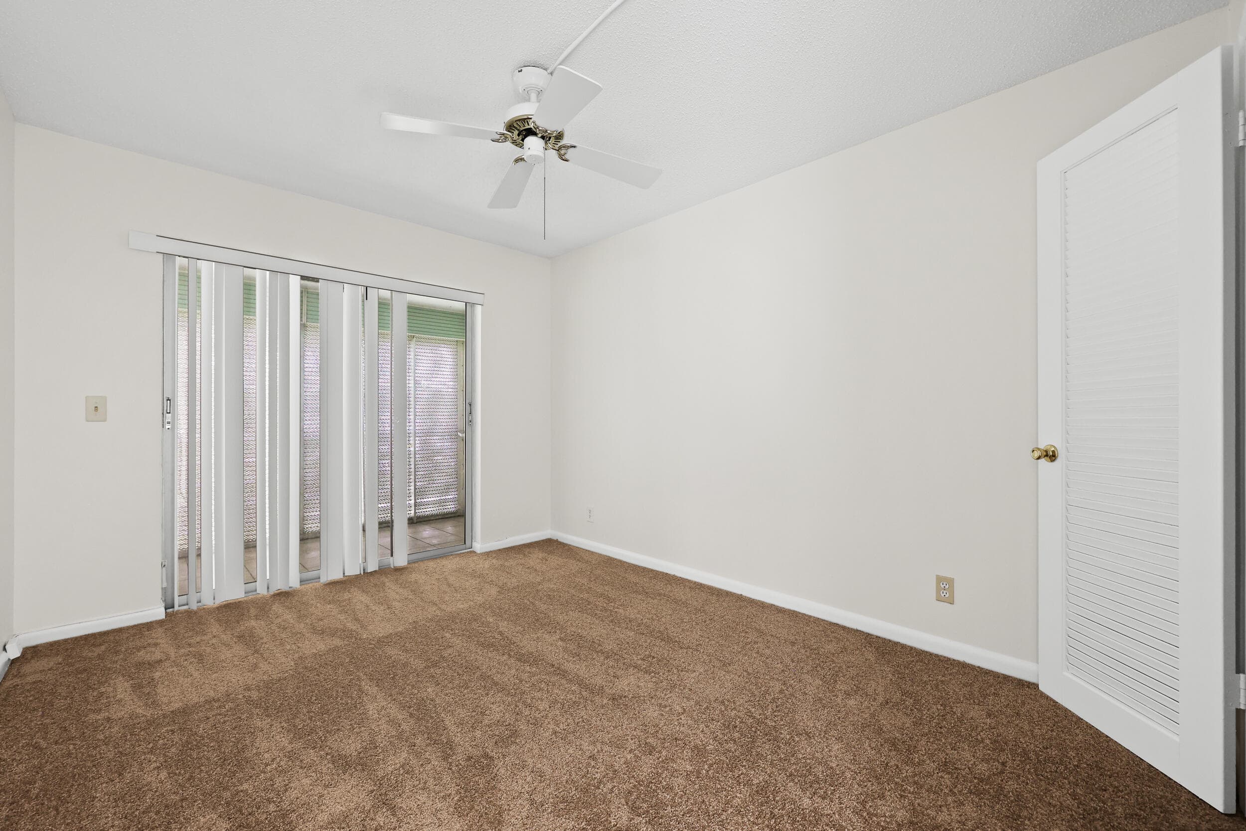 392 Markham R, Deerfield Beach, FL 33442 — photo 17 of 30