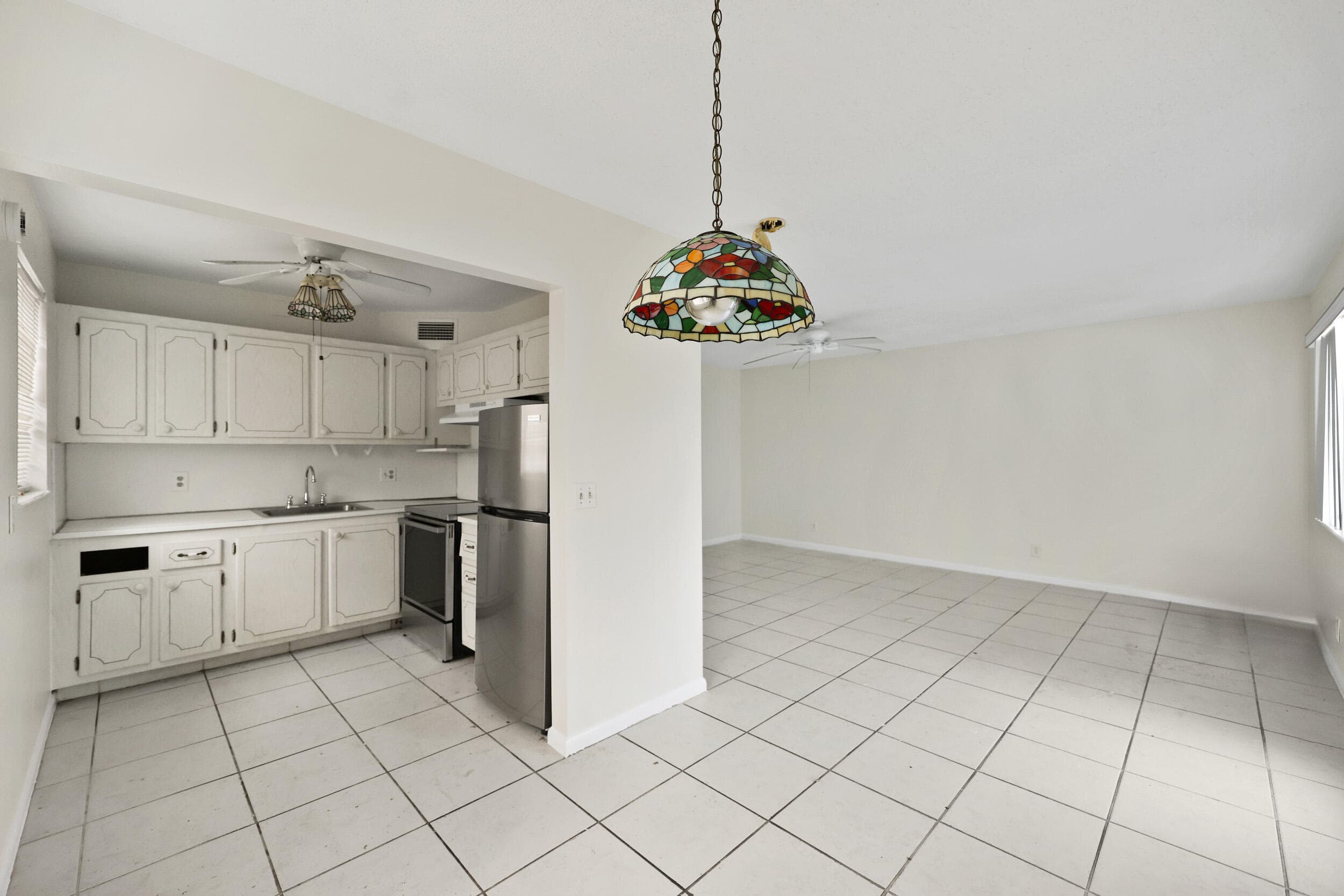 392 Markham R, Deerfield Beach, FL 33442 — photo 5 of 30