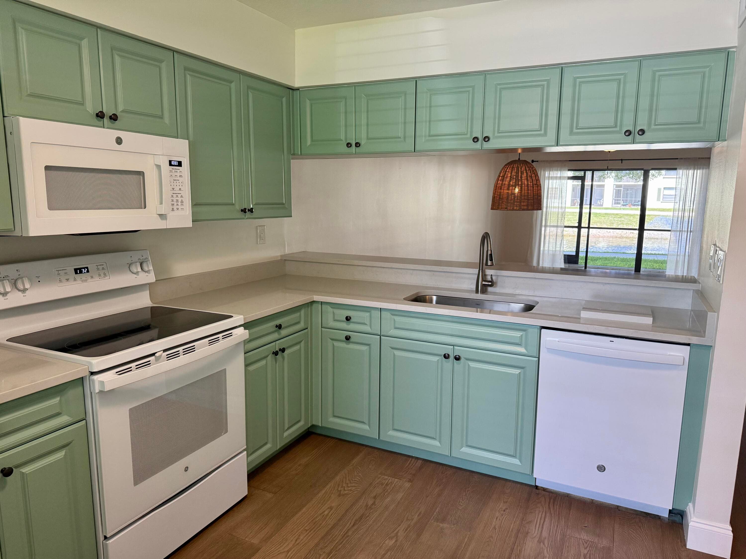 401 Sabal Ridge Circle 401 B, Palm Beach Gardens, FL 33418 — photo 6 of 29