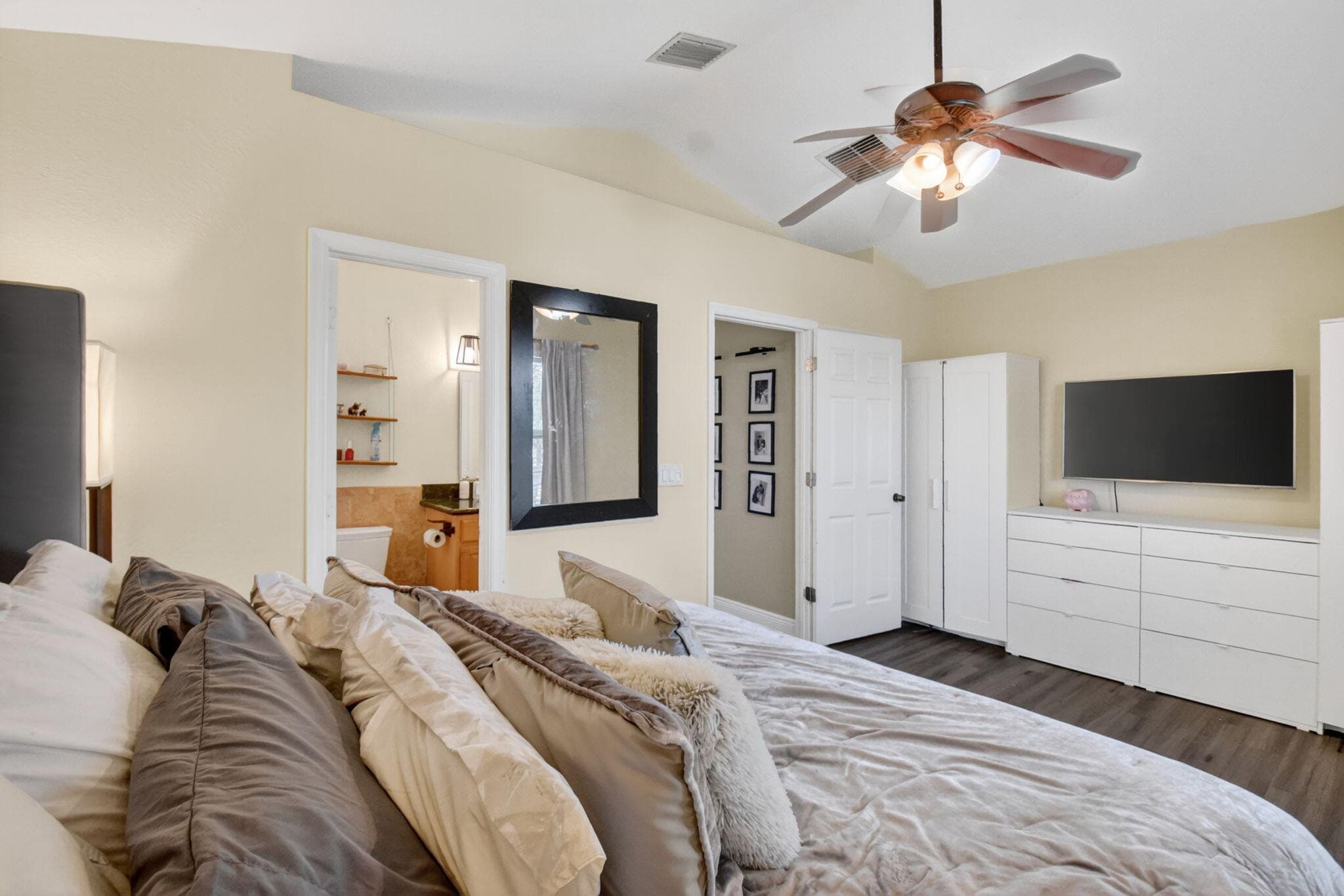 4334 Cambridge Street, Lake Worth, FL 33461 — photo 12 of 37