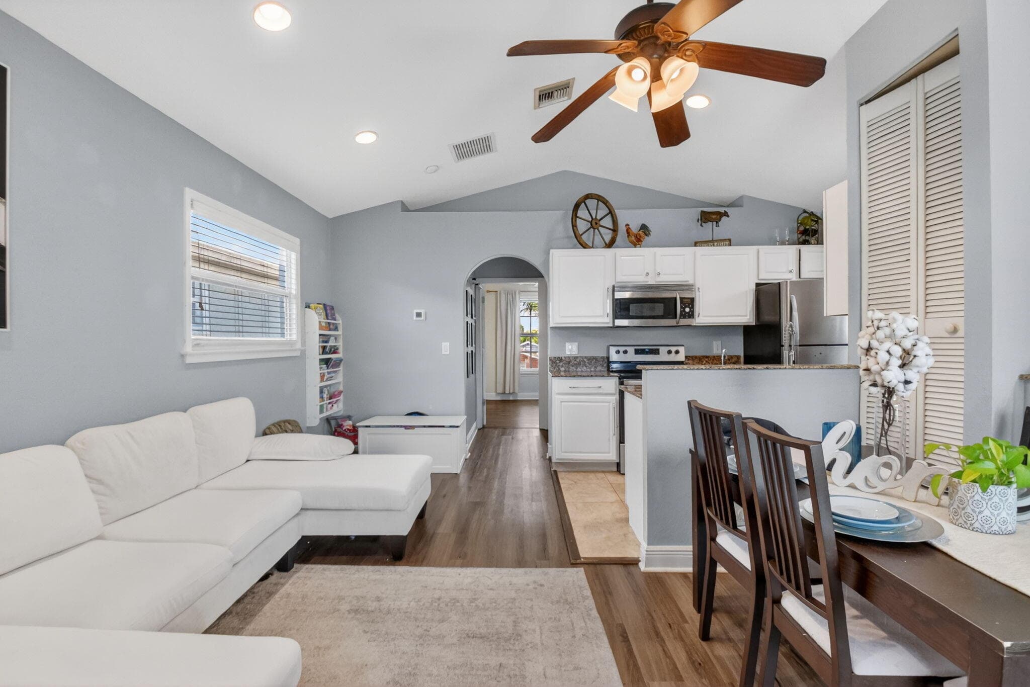 4334 Cambridge Street, Lake Worth, FL 33461 — photo 3 of 37