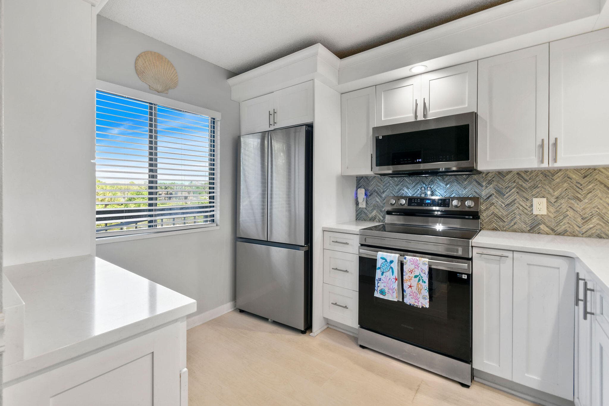 601 Seafarer Circle 304, Jupiter, FL 33477 — photo 18 of 70