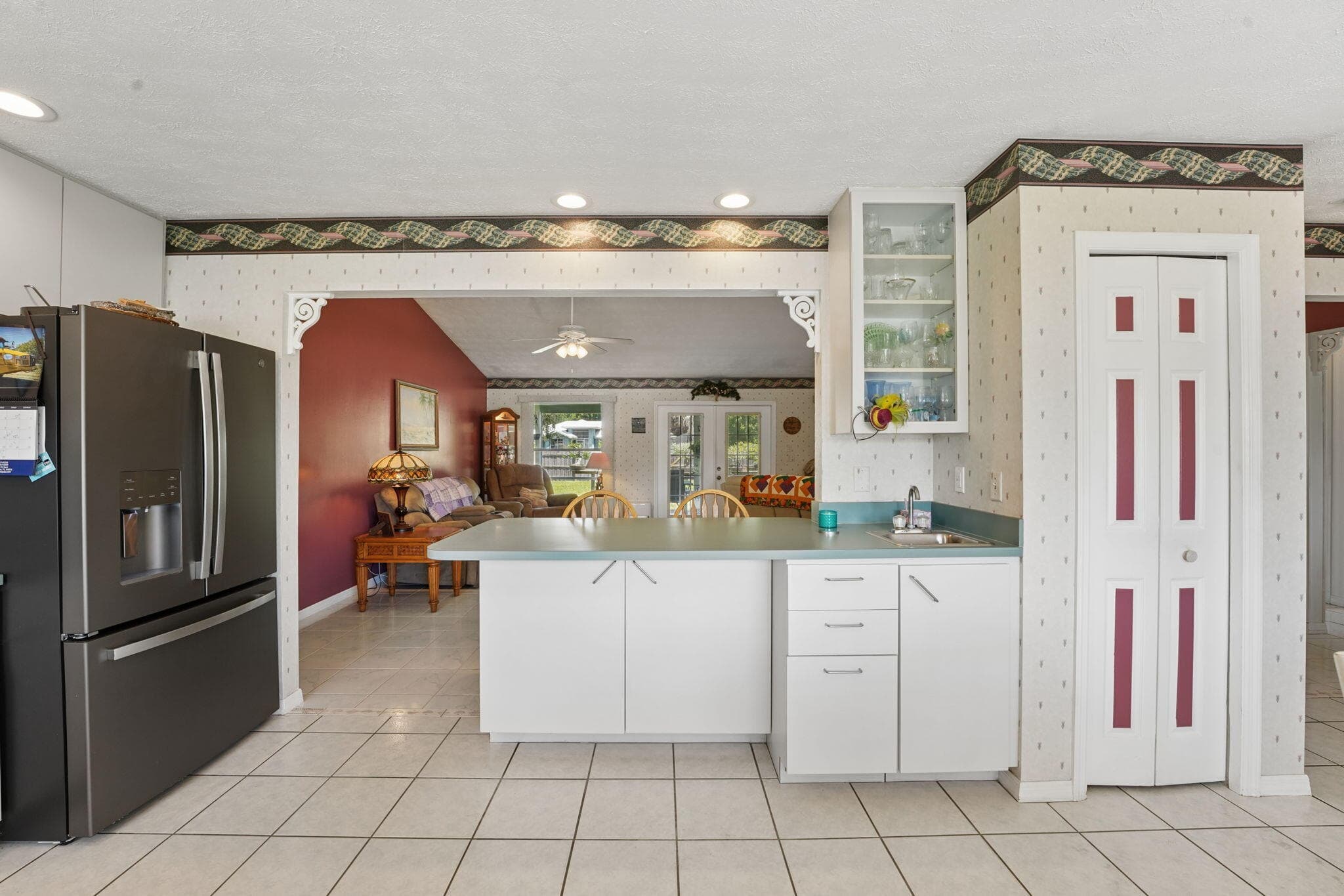 902 Egret Avenue, Fort Pierce, FL 34982 — photo 13 of 59