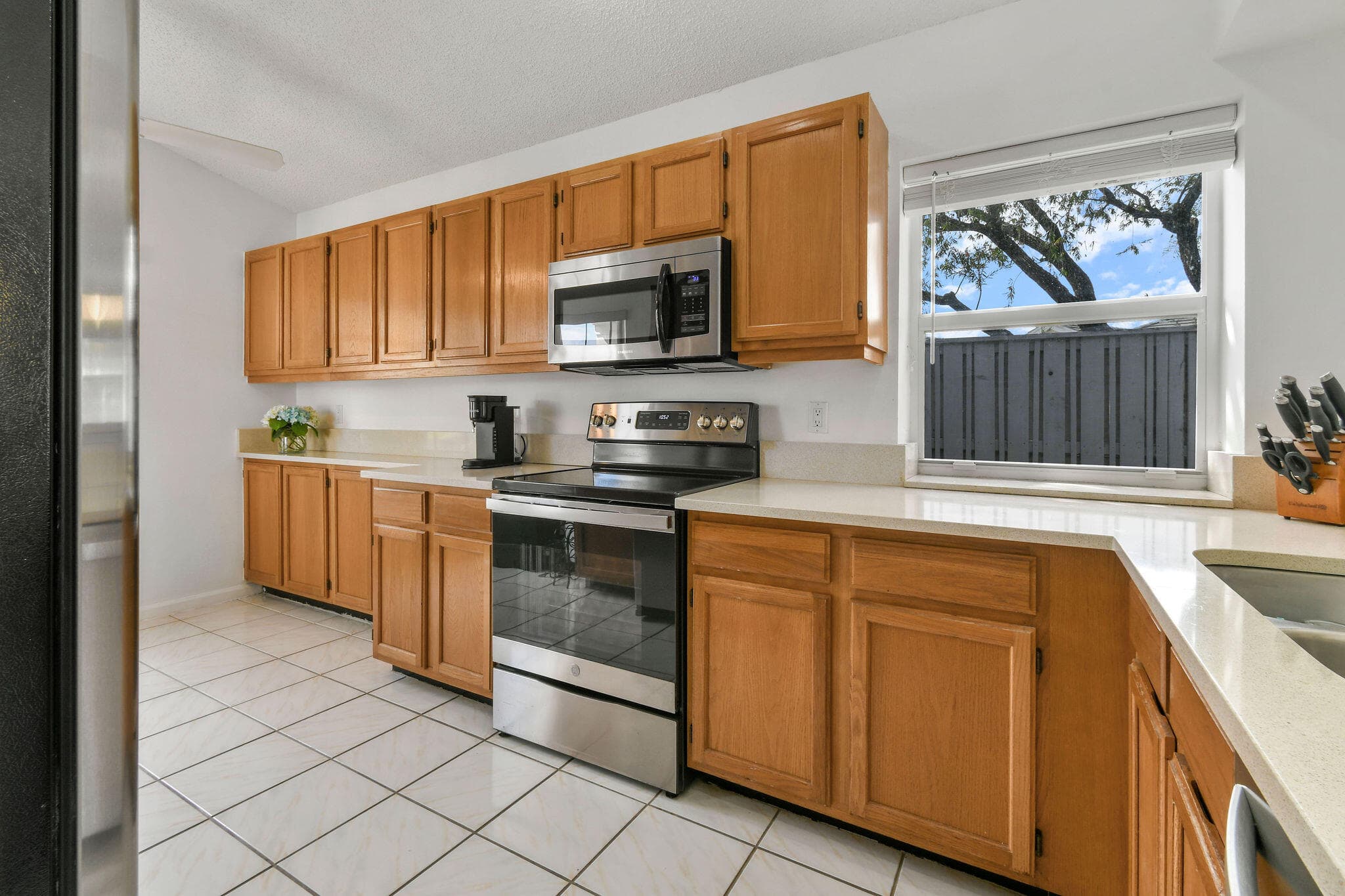 49 Admirals Court, Palm Beach Gardens, FL 33418 — photo 7 of 33