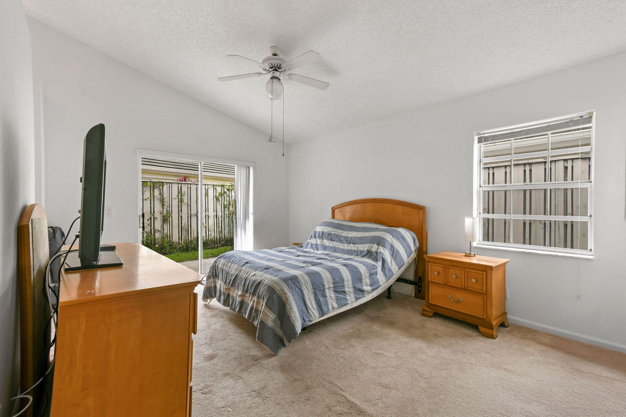 49 Admirals Court, Palm Beach Gardens, FL 33418 — photo 11 of 33