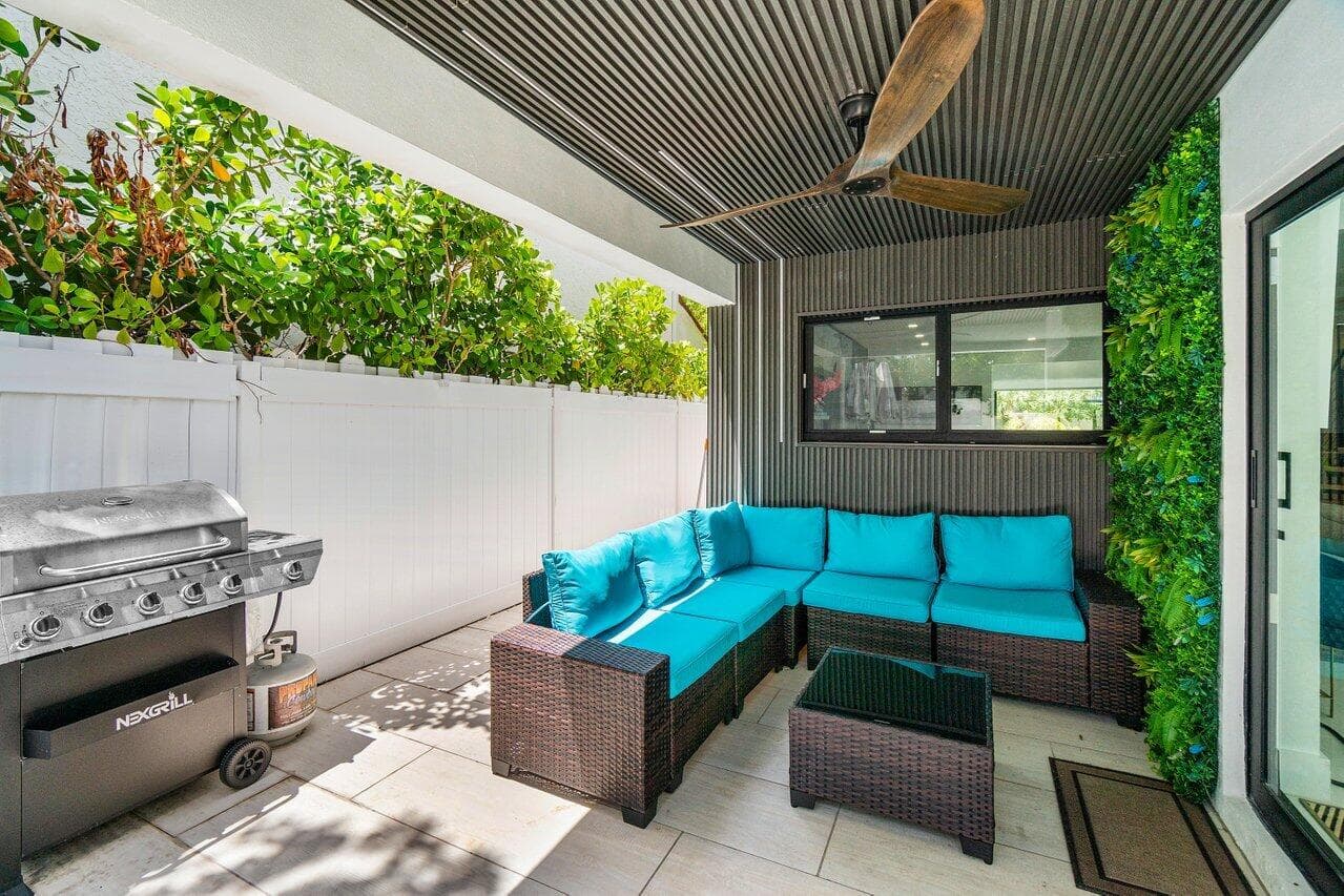 2724 N Ocean Boulevard, Fort Lauderdale, FL 33308 — photo 48 of 49