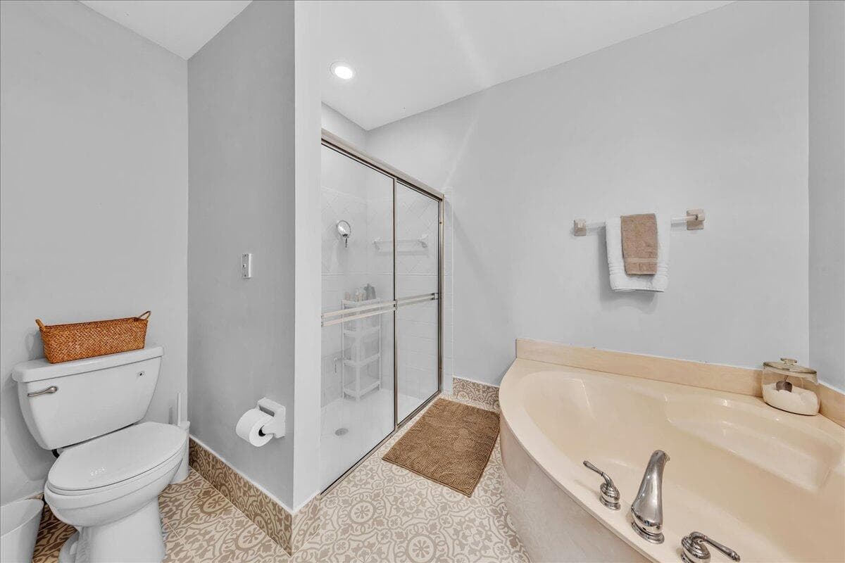 7600 S Aragon Boulevard 3, Sunrise, FL 33322 — photo 40 of 45