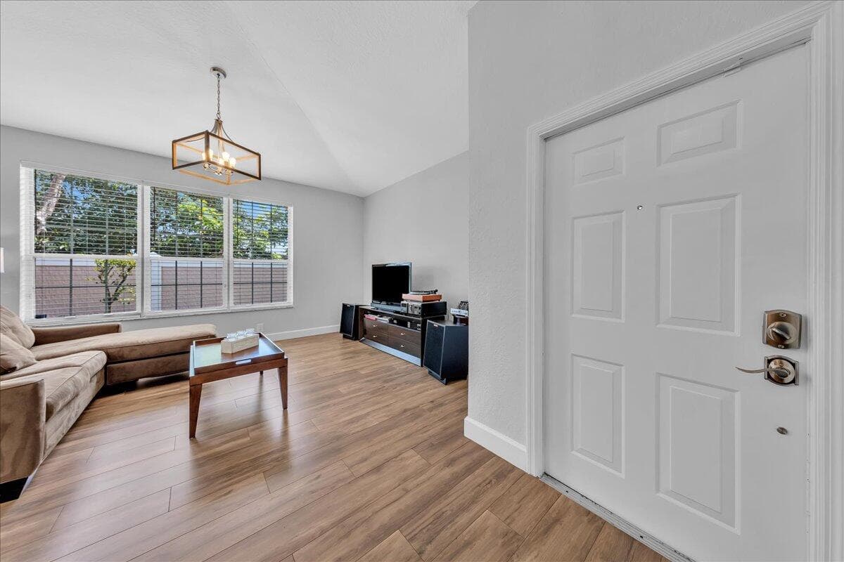 7600 S Aragon Boulevard 3, Sunrise, FL 33322 — photo 19 of 45