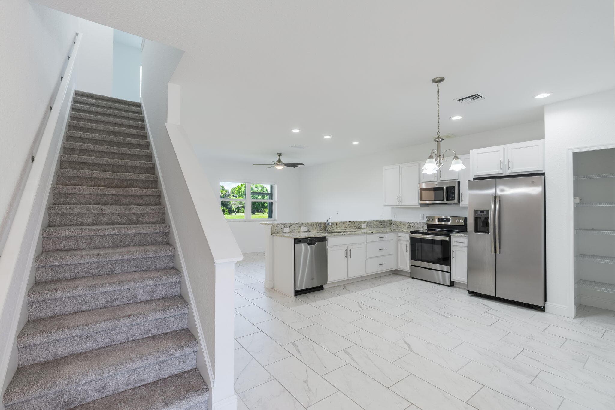696 NE Waters Edge Lane, Port St. Lucie, FL 34983 — photo 12 of 41