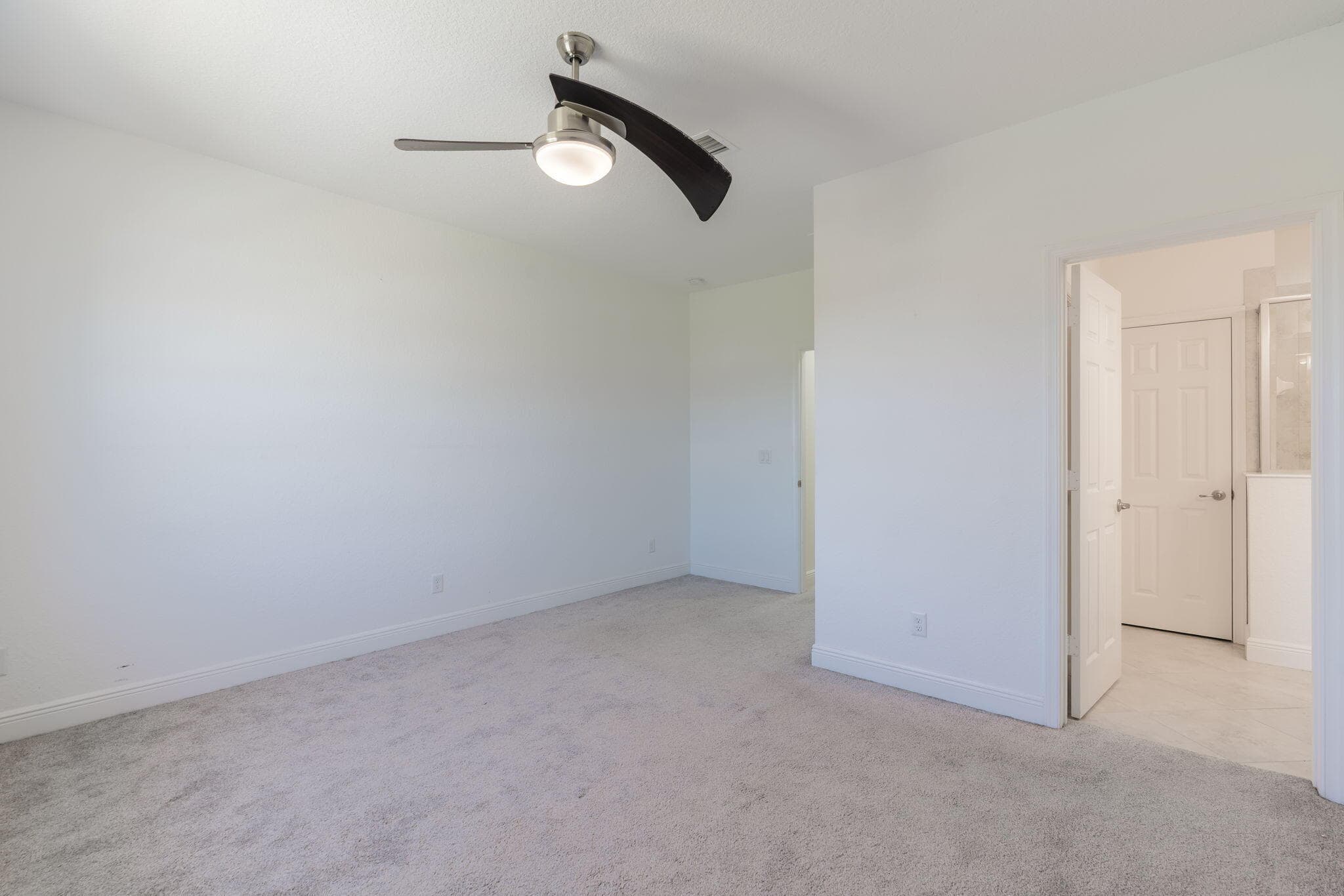696 NE Waters Edge Lane, Port St. Lucie, FL 34983 — photo 21 of 41