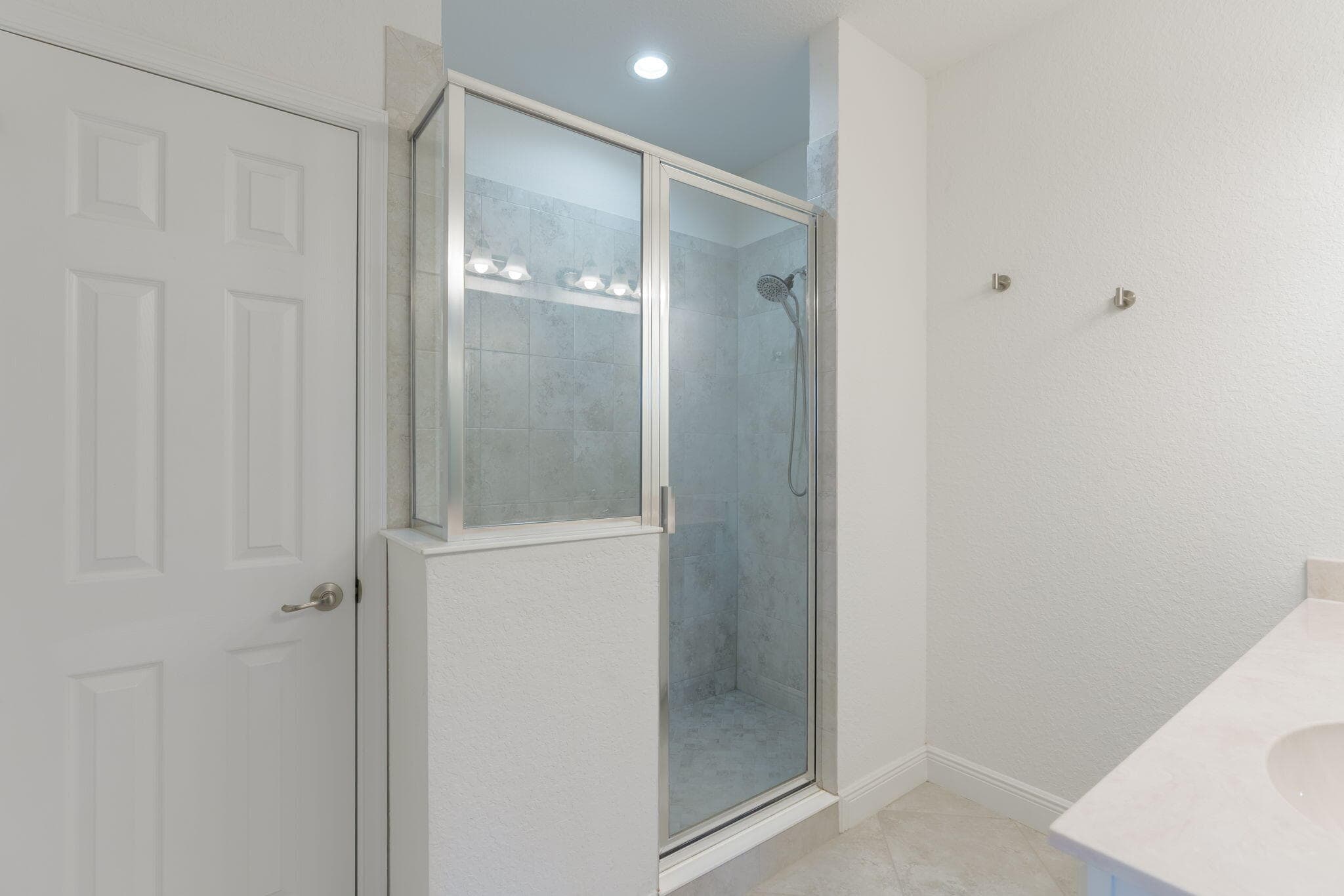 696 NE Waters Edge Lane, Port St. Lucie, FL 34983 — photo 24 of 41