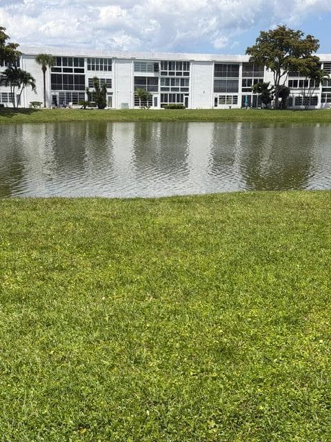 106 Wellington M 1, West Palm Beach, FL 33417 — photo 15 of 19
