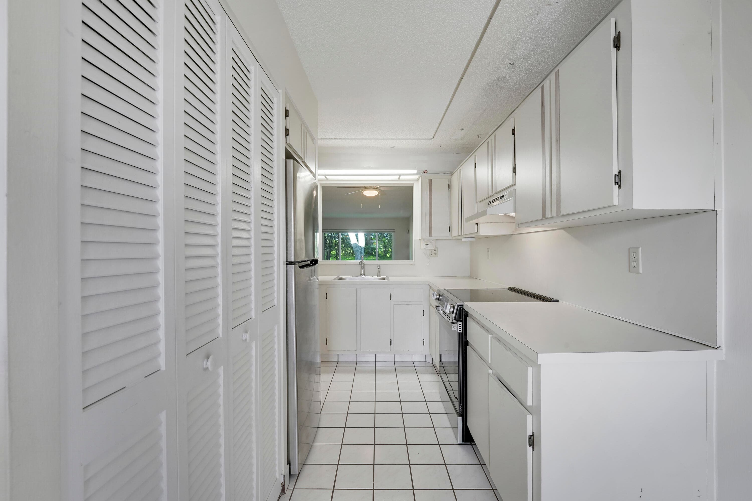 13383 Pineapple Palm Court A, Delray Beach, FL 33484 — photo 5 of 23